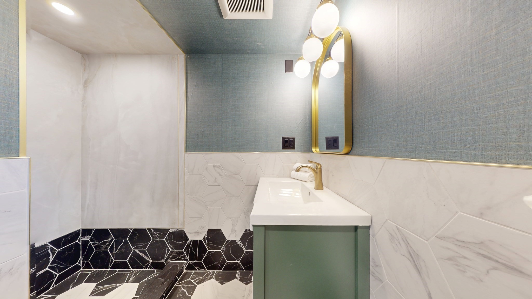 125 Oakdale Rd, Newton, MA 02461 - Image 31