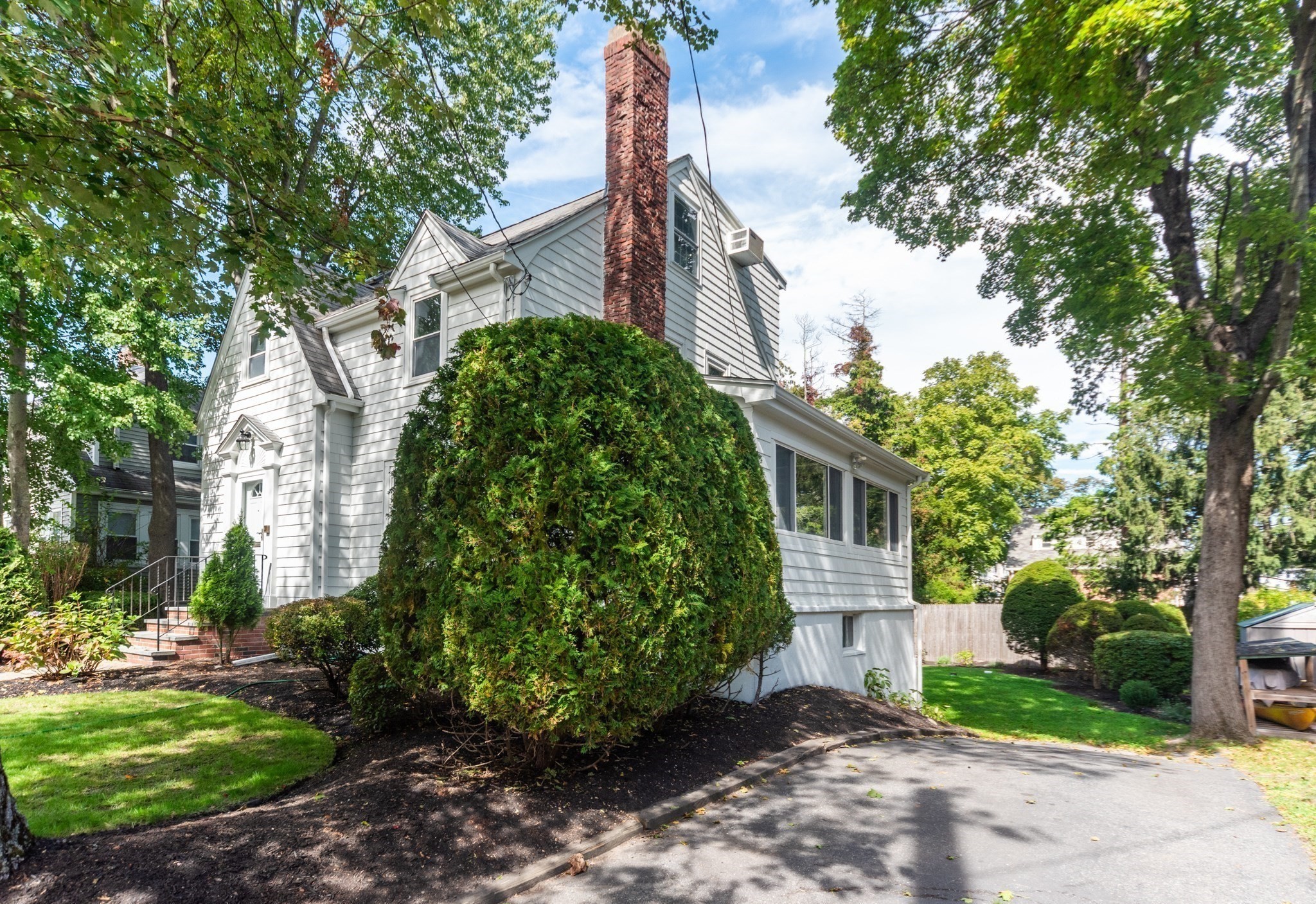 125 Oakdale Rd, Newton, MA 02461 - Image 35