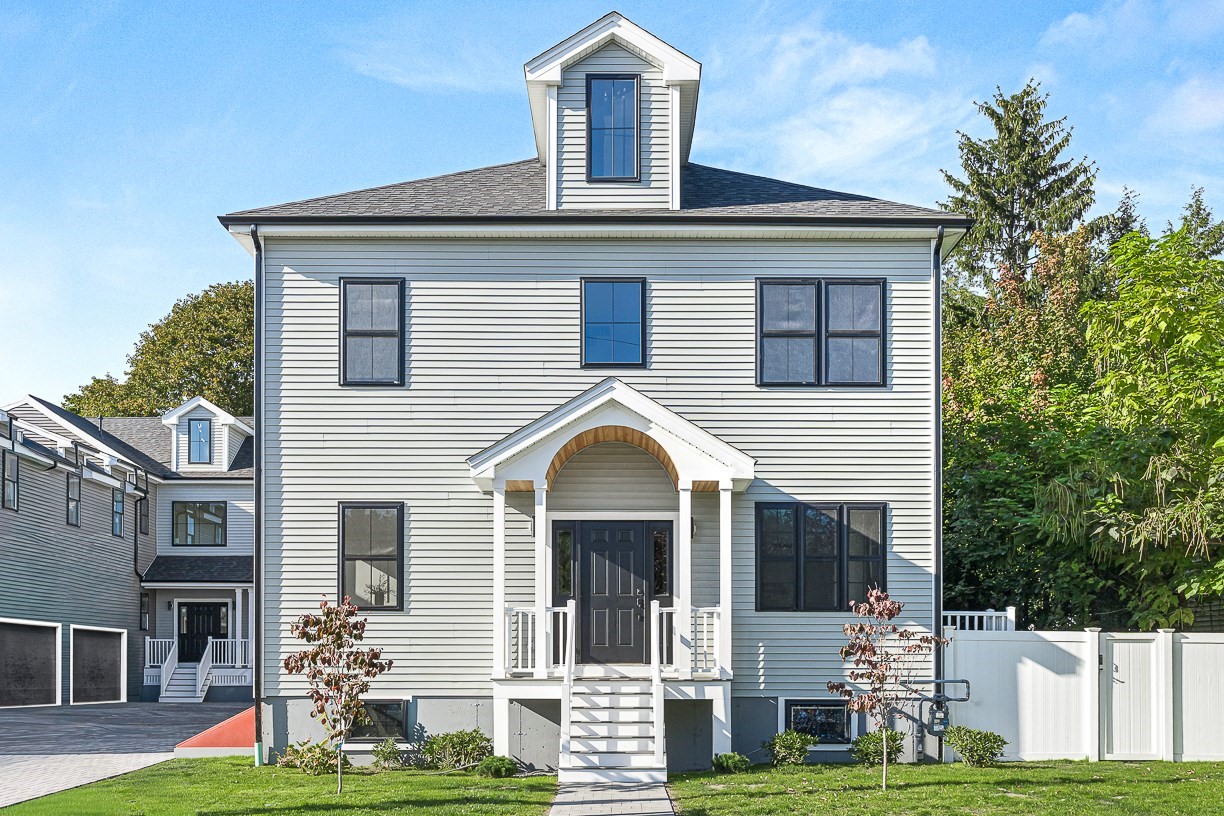 12 Sylvan Street Unit 4, Melrose, MA 02176