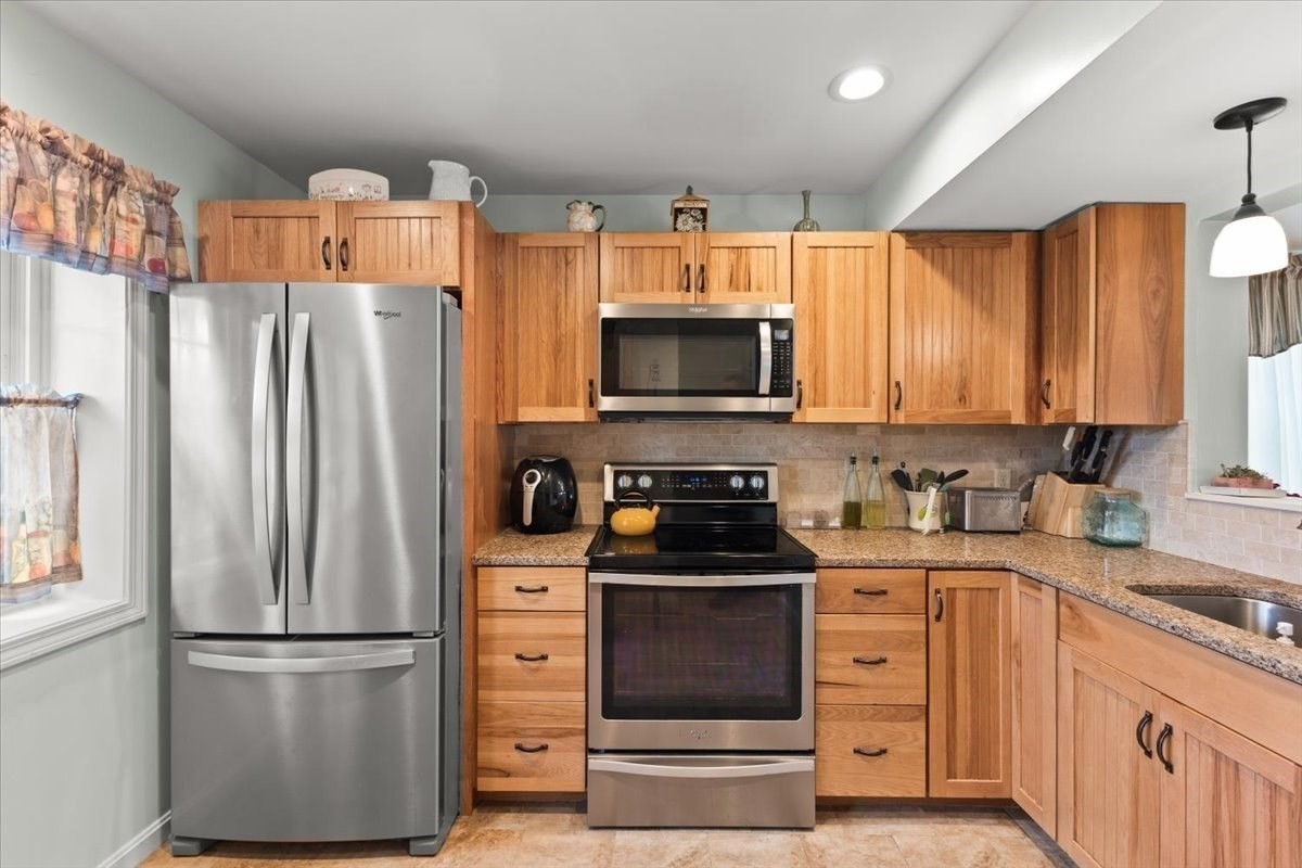 1301 Carriage Ln Unit 1301, Taunton, MA 02780 - Image 7