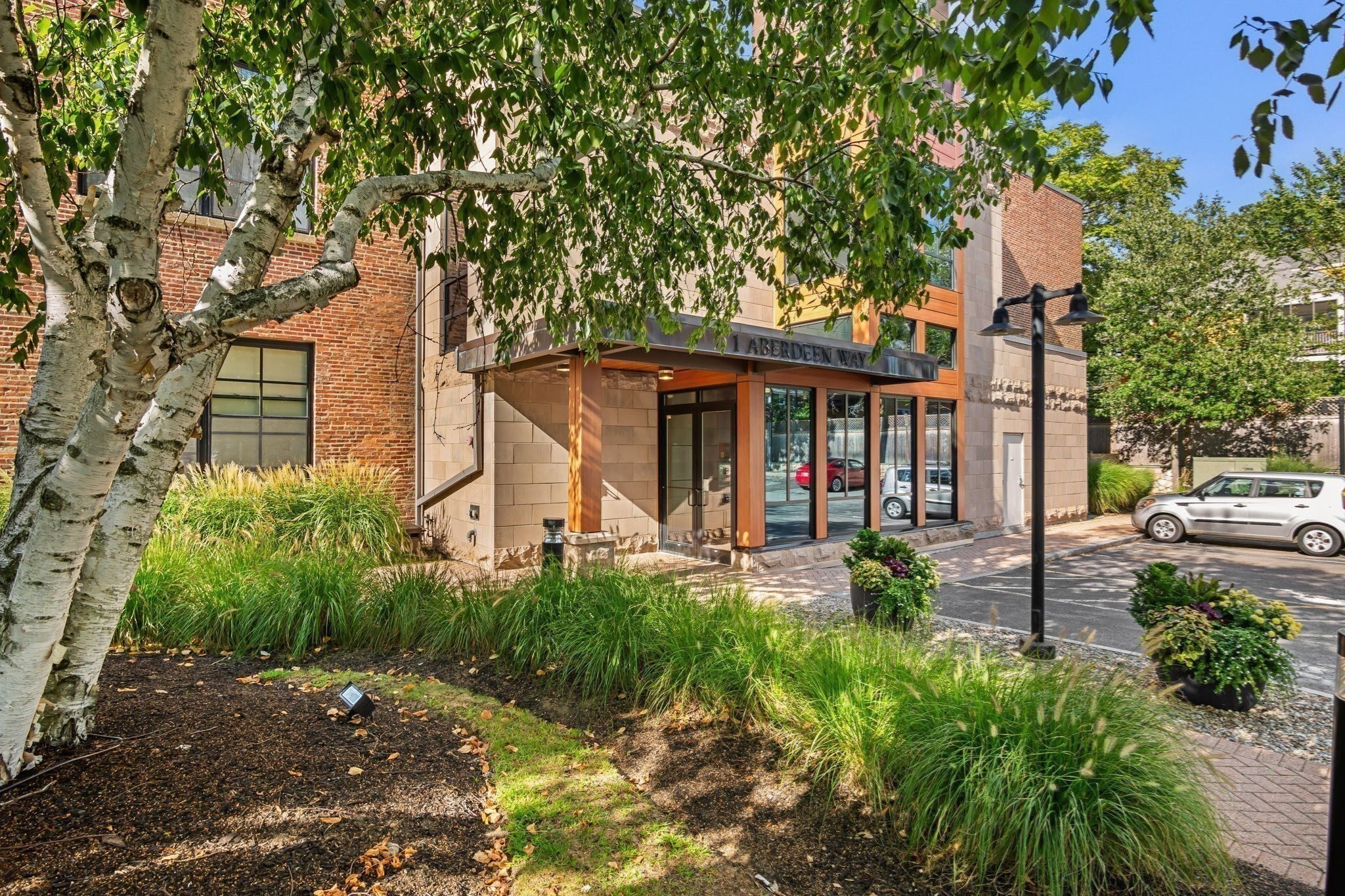 1 Aberdeen Way Unit 113, Cambridge, MA 02138 - Image 20