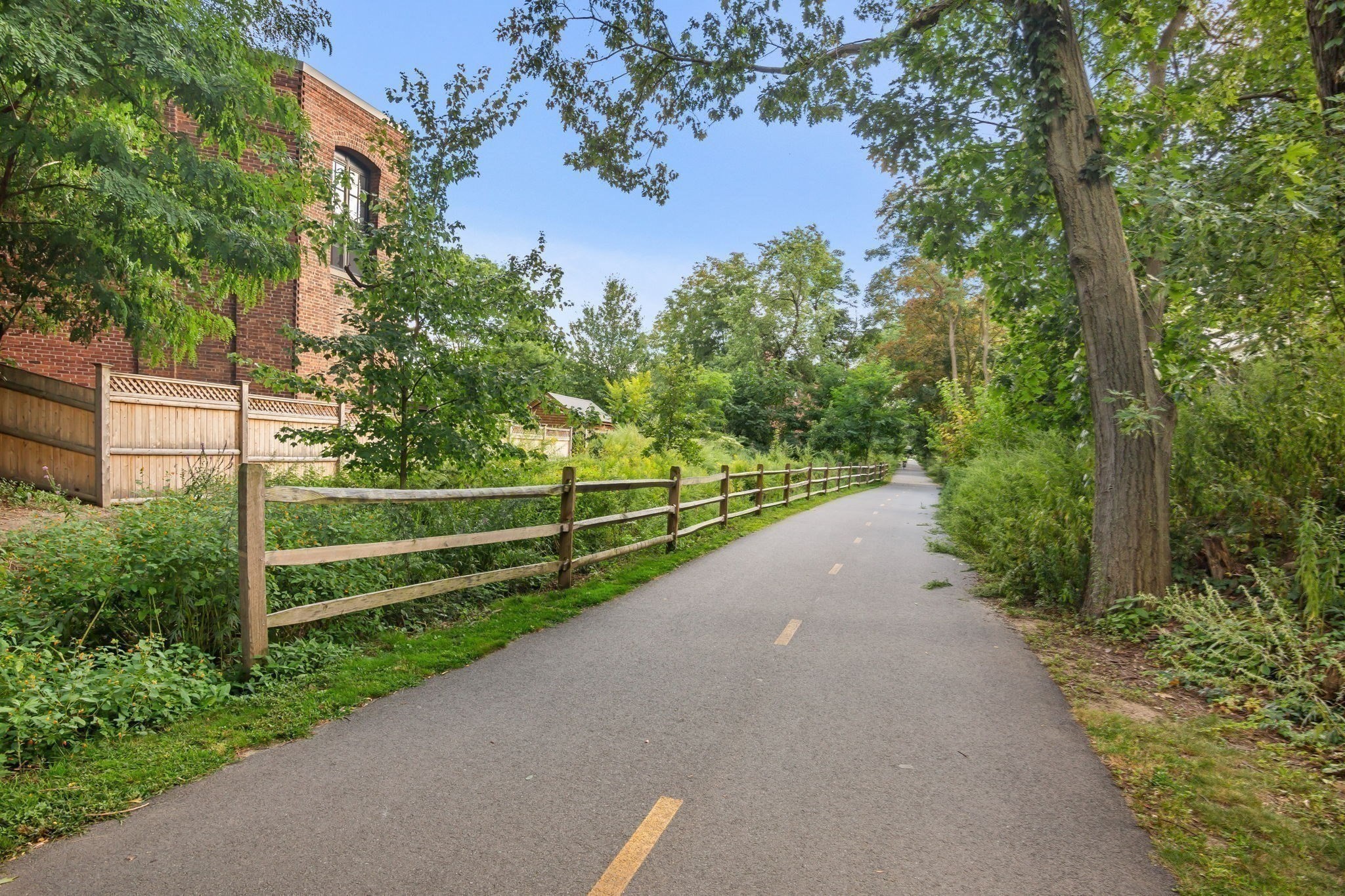 1 Aberdeen Way Unit 113, Cambridge, MA 02138 - Image 27