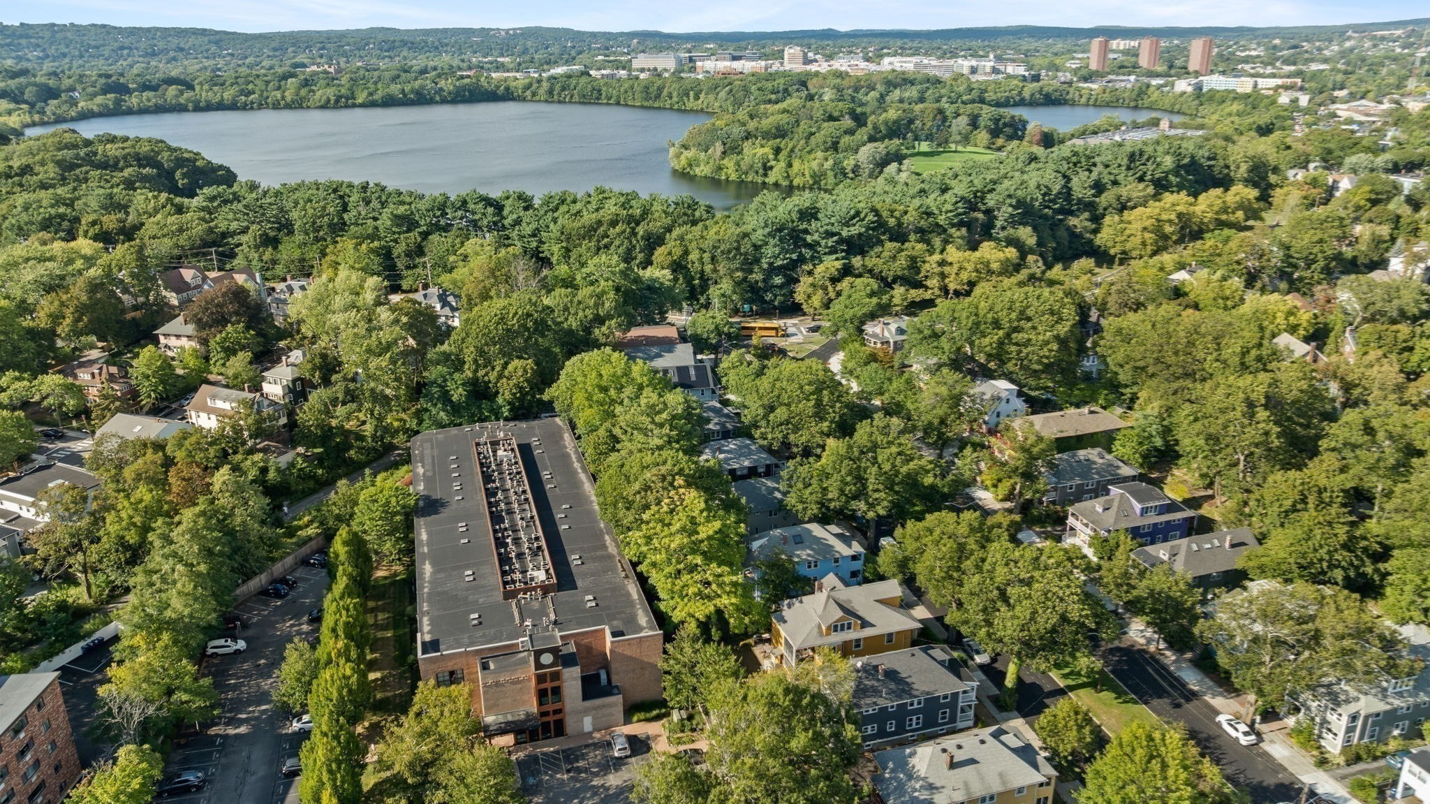 1 Aberdeen Way Unit 113, Cambridge, MA 02138 - Image 29