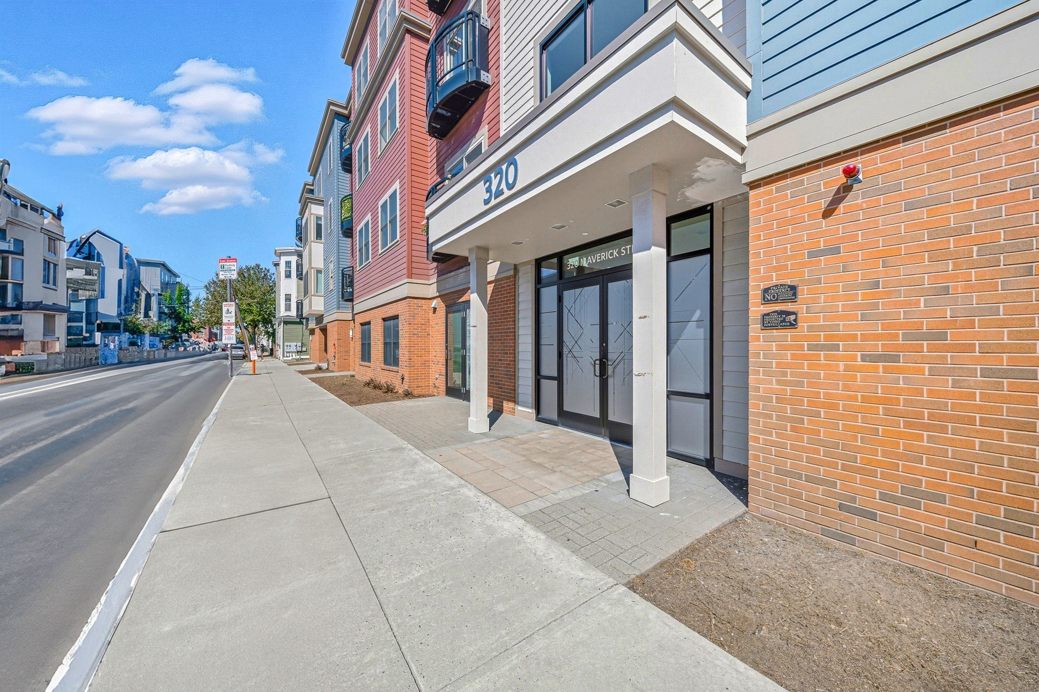 320 Maverick St Unit 405, Boston - East Boston, MA 02128