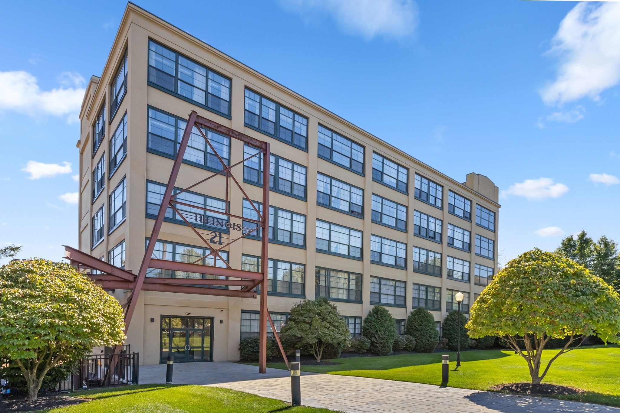 21 Illinois Unit 508, Worcester, MA 01610