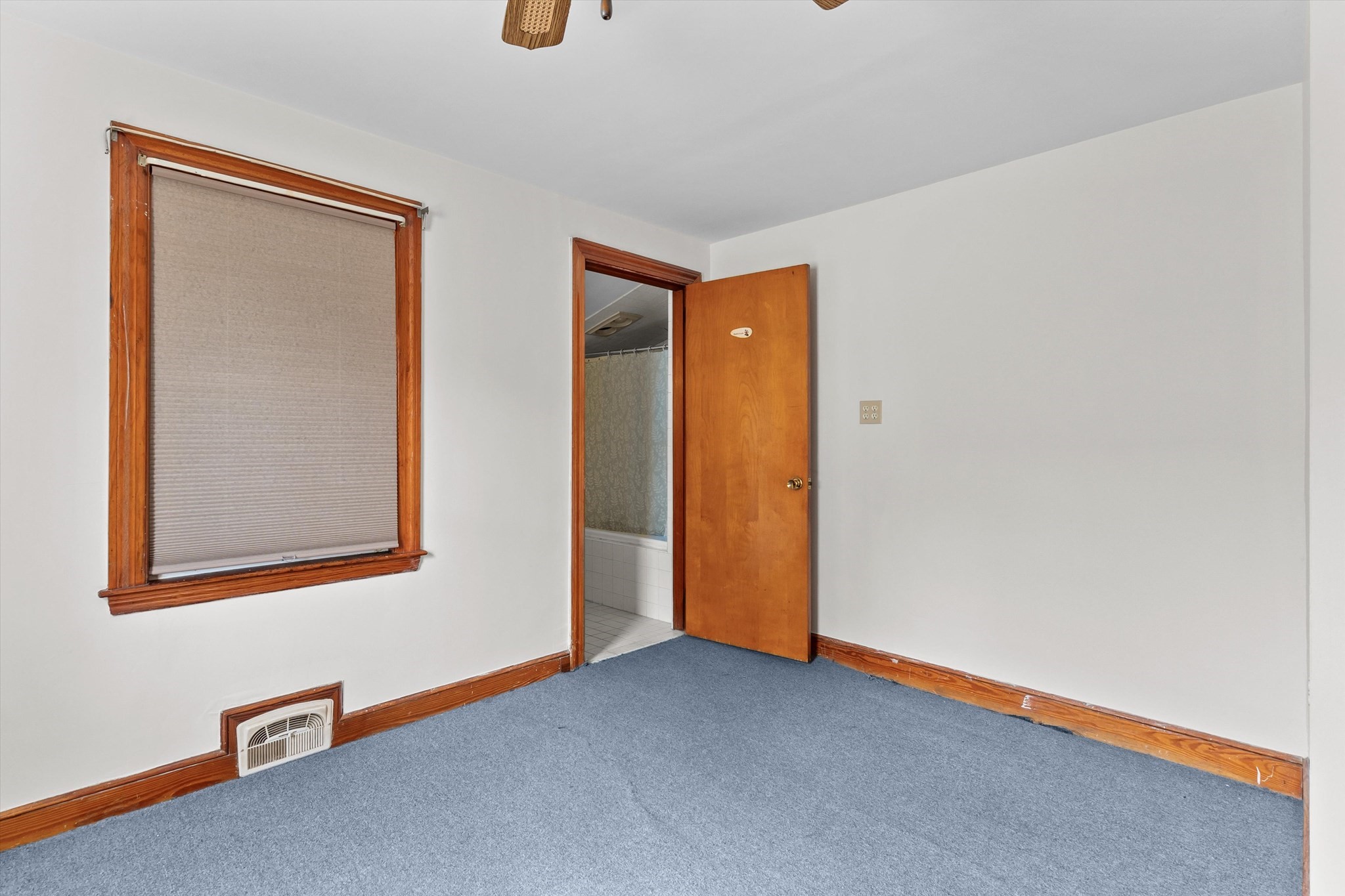 26 E Dexter Ave, Woburn, MA 01801 - Image 14