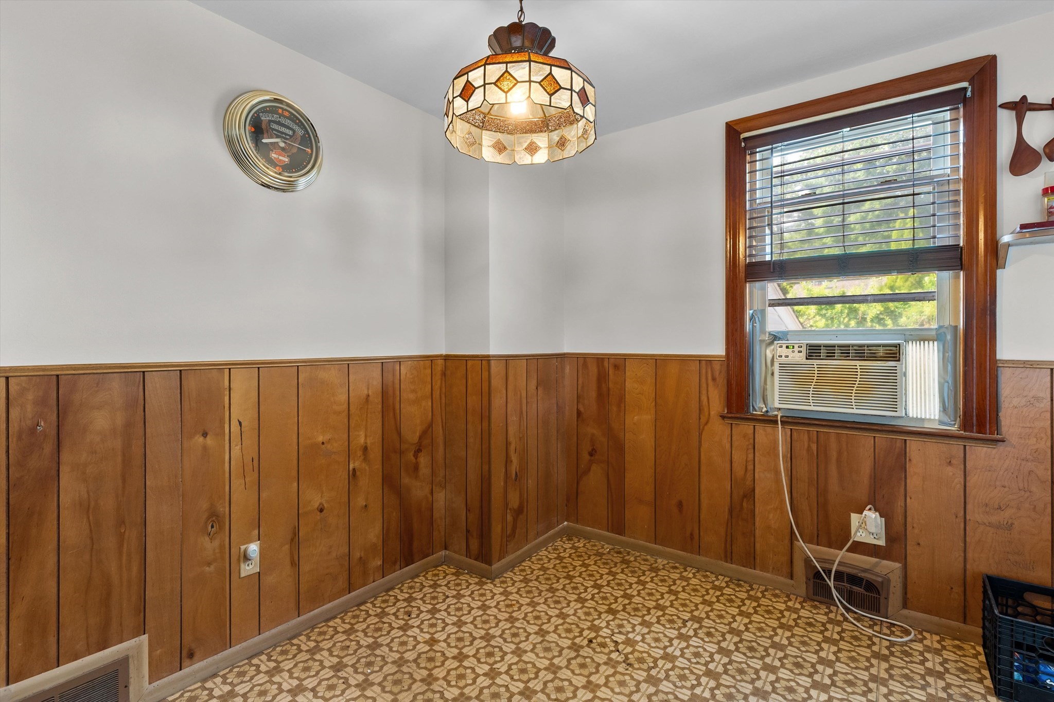 26 E Dexter Ave, Woburn, MA 01801 - Image 8