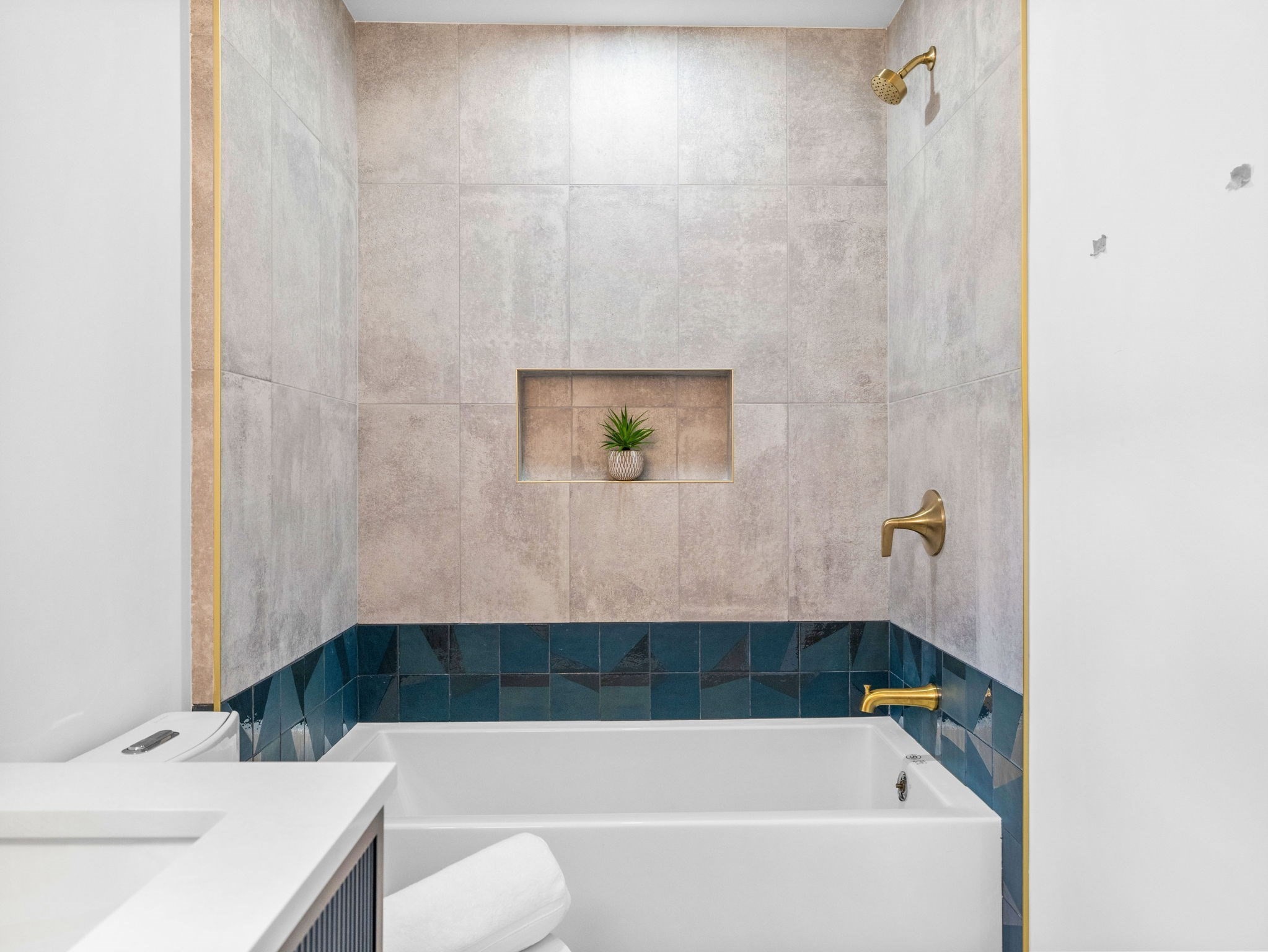 25 Avon Street, Somerville, MA 02143 - Image 17