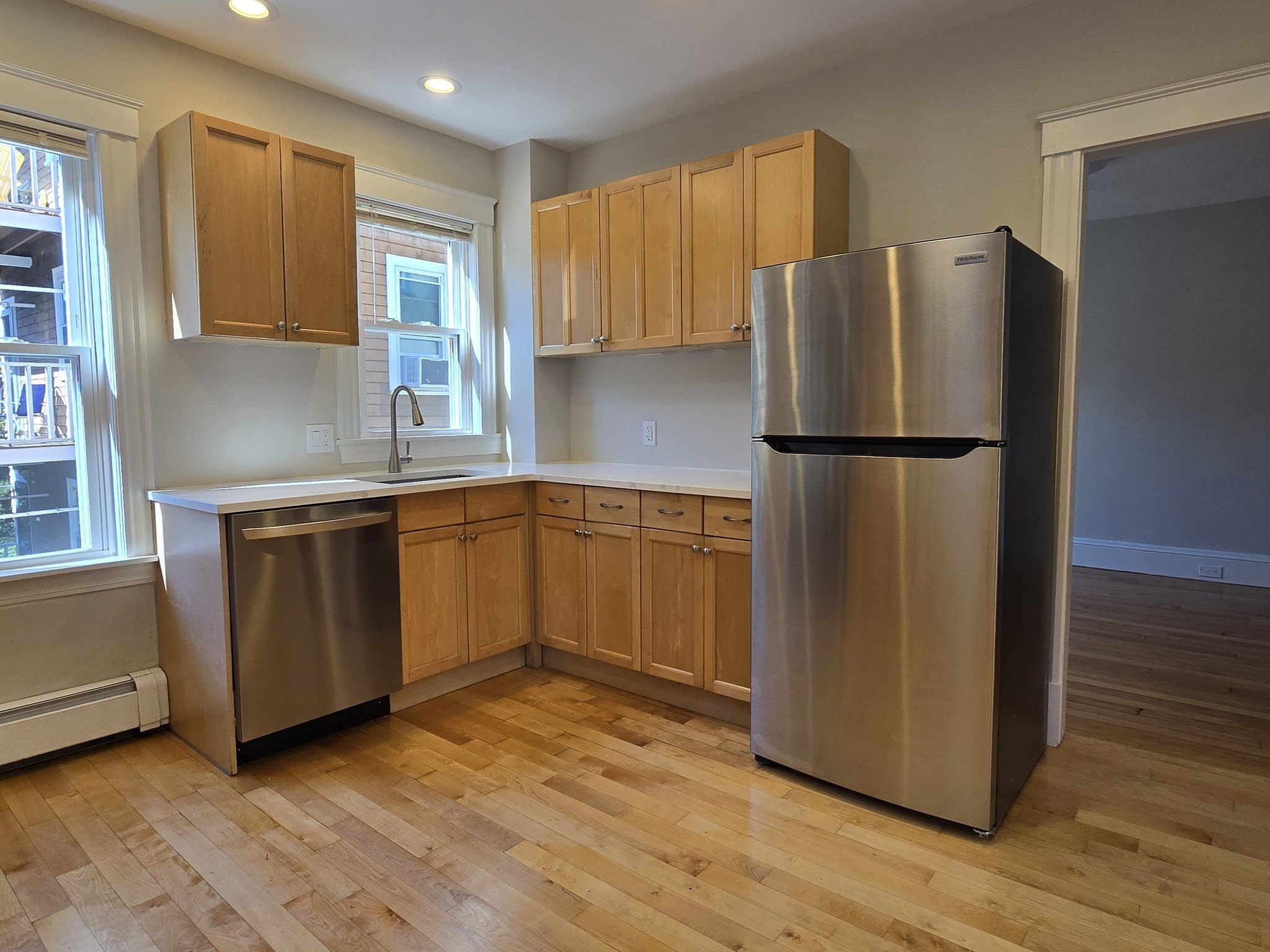 8 Chatham St Unit 4, Cambridge, MA 02139 - Image 3