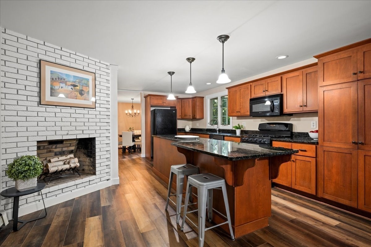 2 Fairview Dr, Southborough, MA 01772 - Image 10