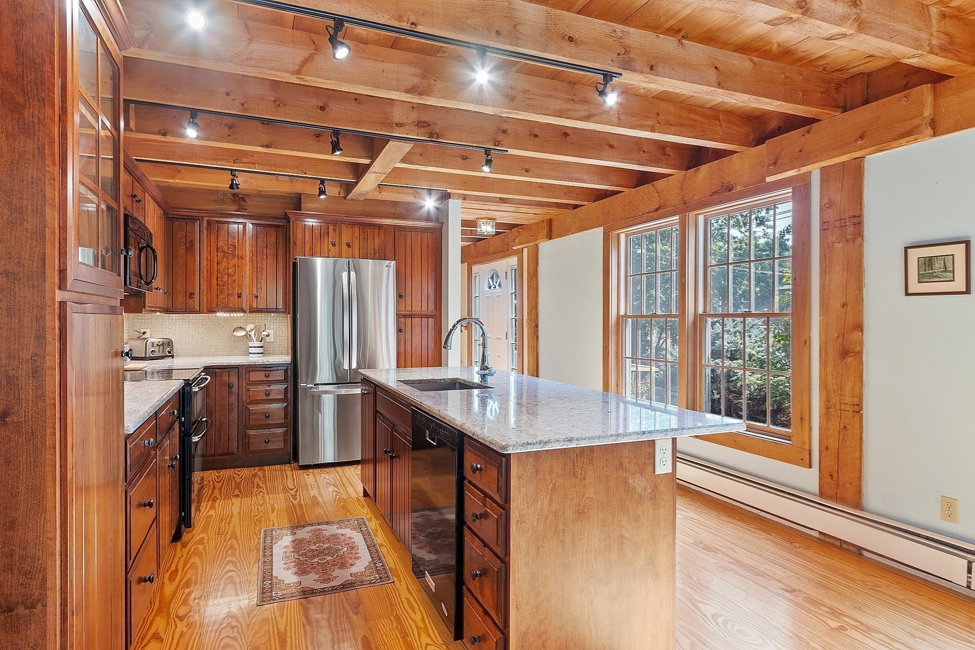 28 Foster Street, Beverly, MA 01915 - Image 12