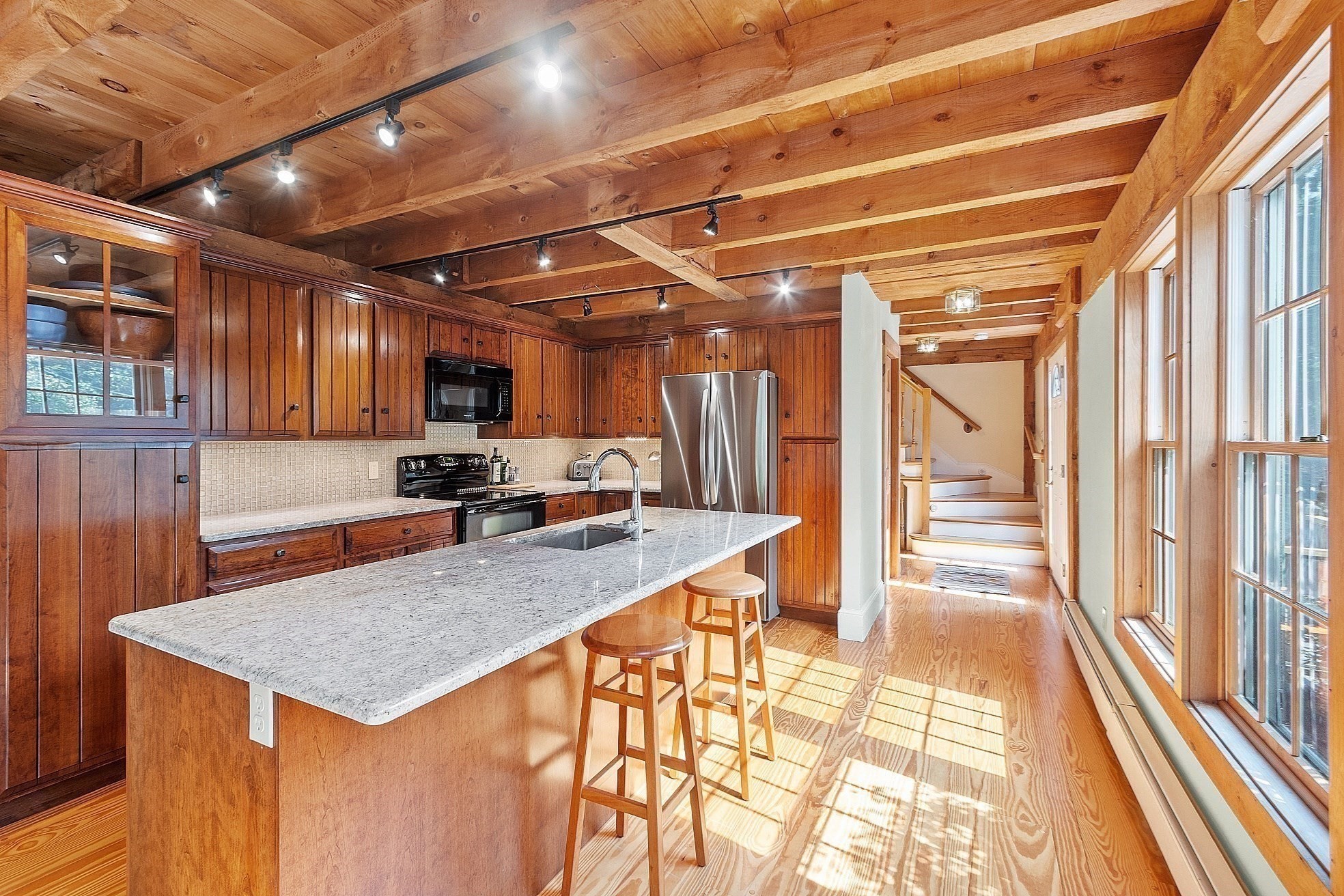 28 Foster Street, Beverly, MA 01915 - Image 13