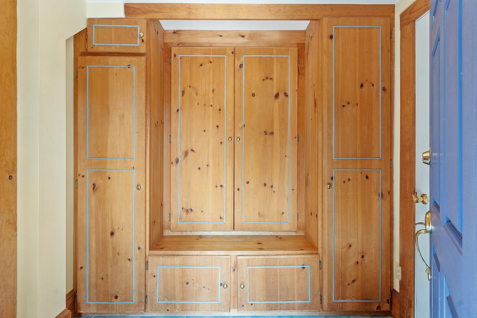 28 Foster Street, Beverly, MA 01915 - Image 21