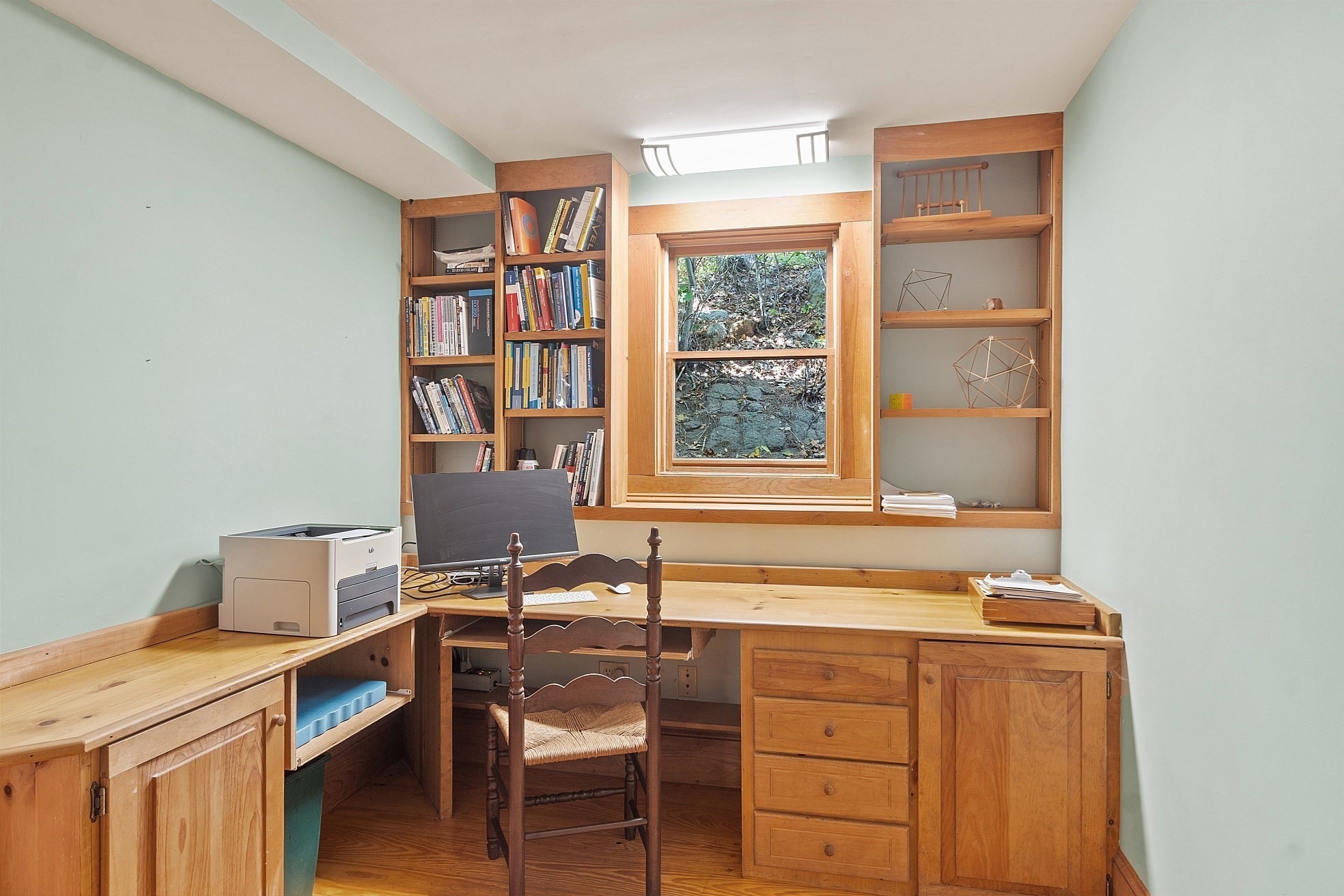 28 Foster Street, Beverly, MA 01915 - Image 22