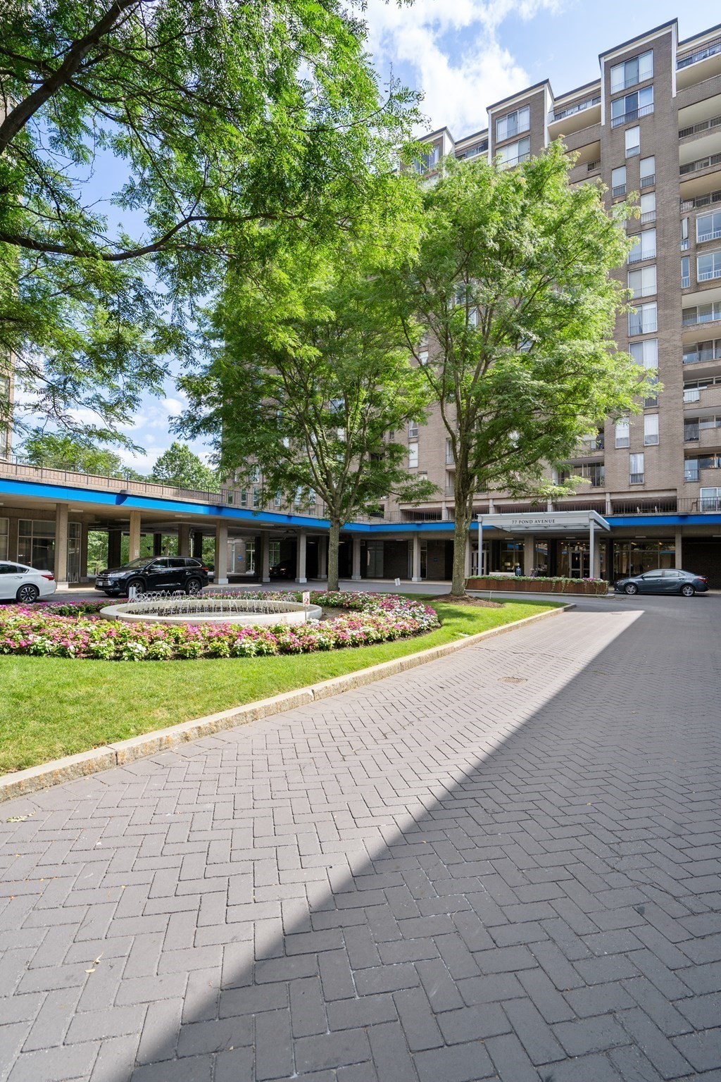 33 Pond Ave Unit 523, Brookline, MA 02445 - Image 25