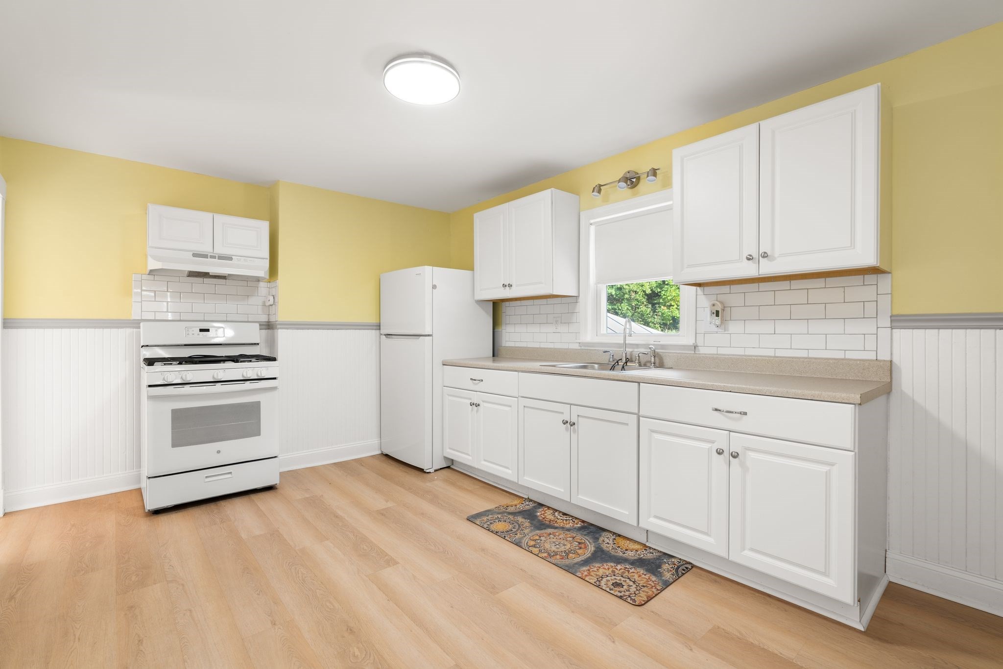 29 Broad Street Pl, Weymouth, MA 02188 - Image 25