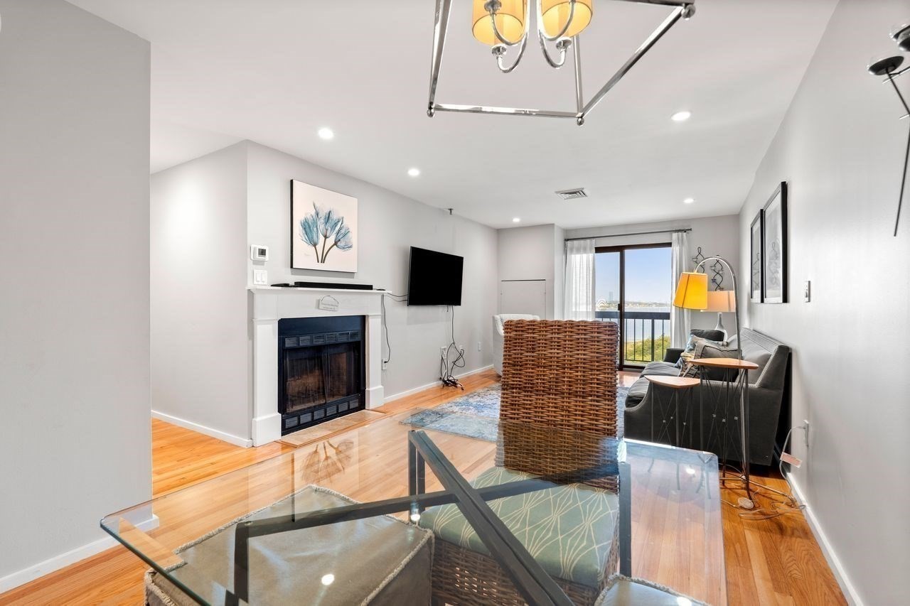 90 Quincy Shore Dr Unit 701, Quincy, MA 02171 - Image 6