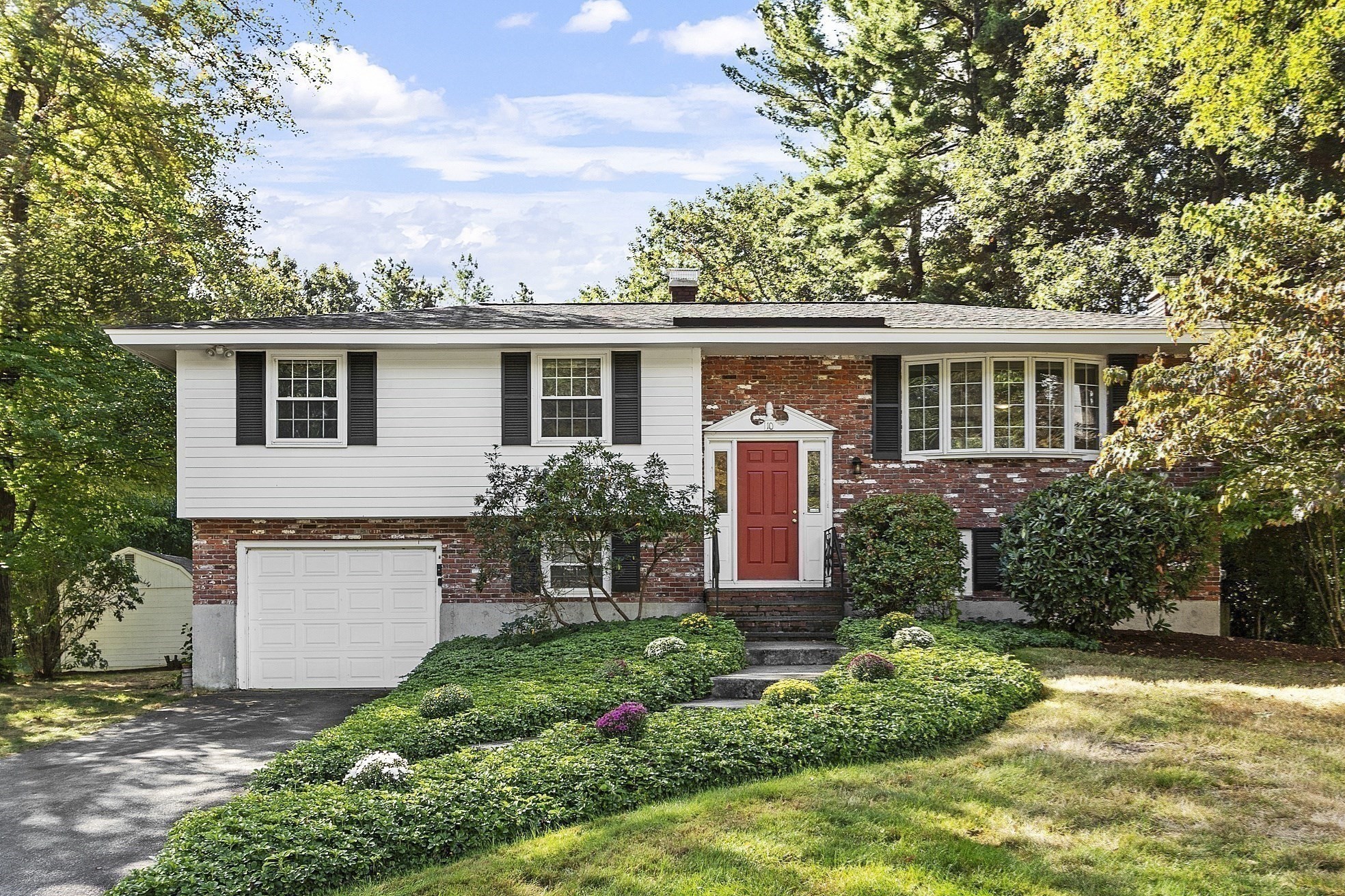 10 Brook St, Chelmsford, MA 01824 - Image 2