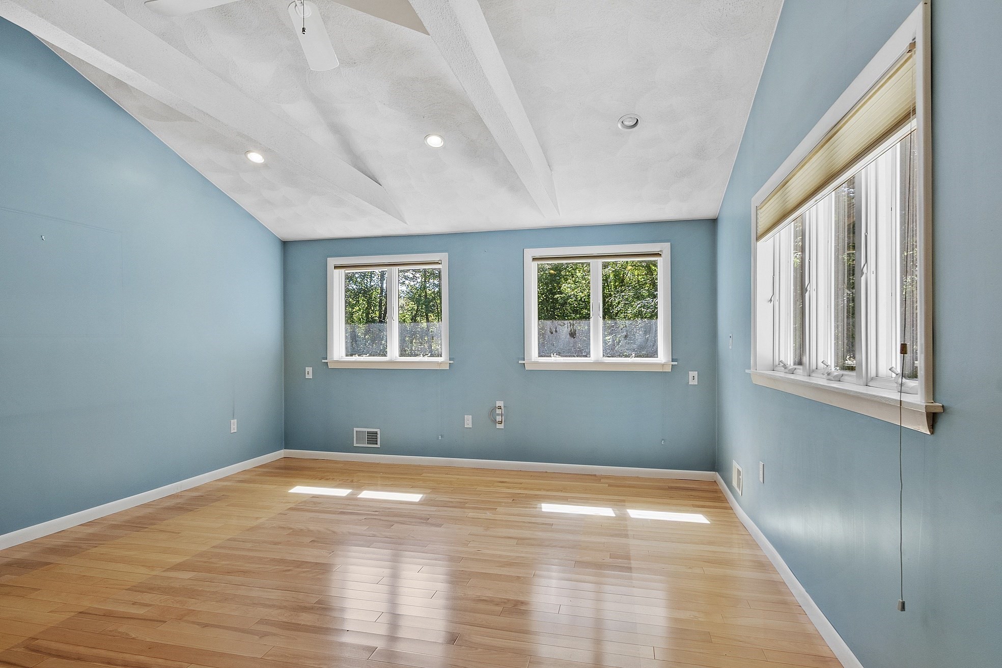10 Brook St, Chelmsford, MA 01824 - Image 13
