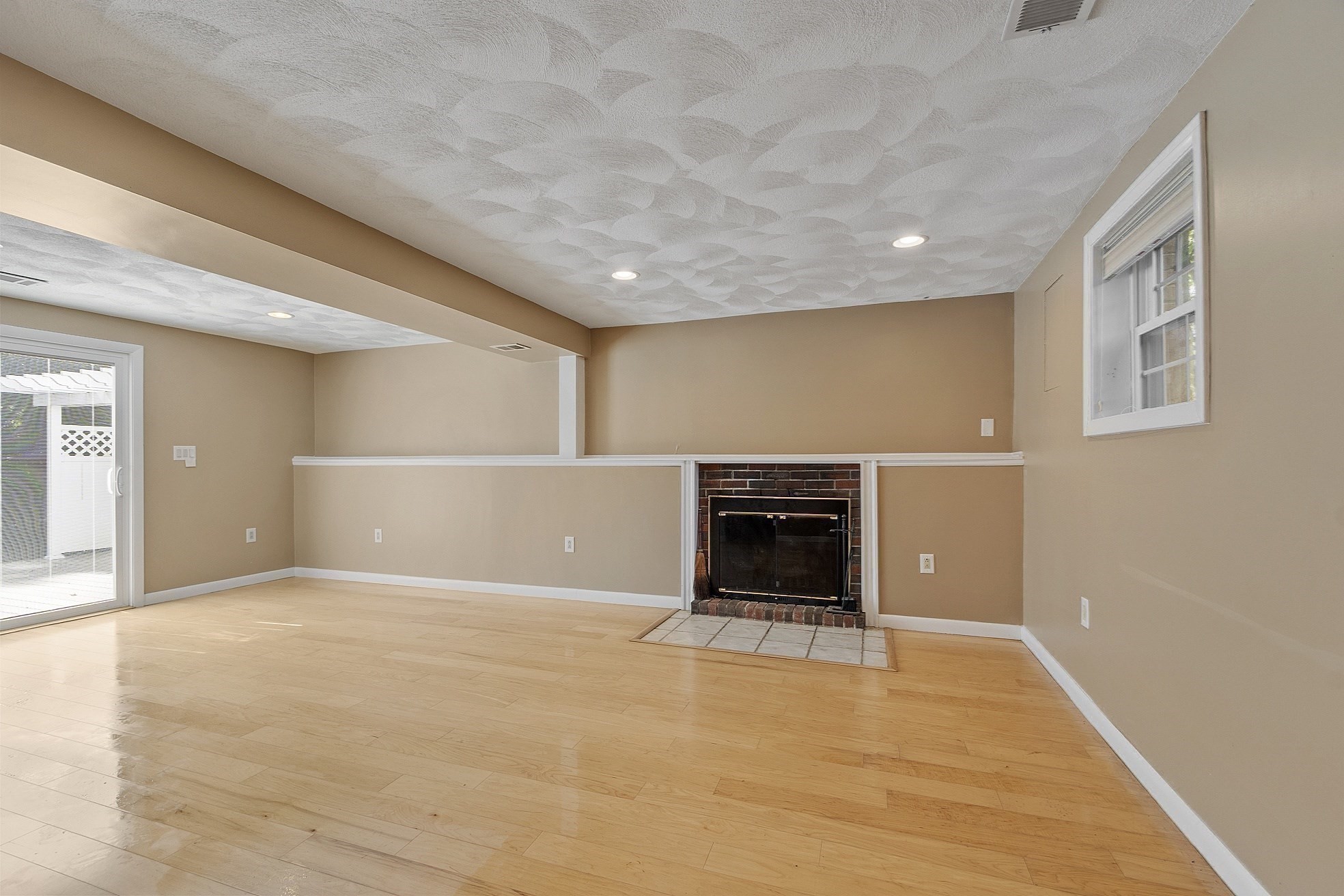 10 Brook St, Chelmsford, MA 01824 - Image 24