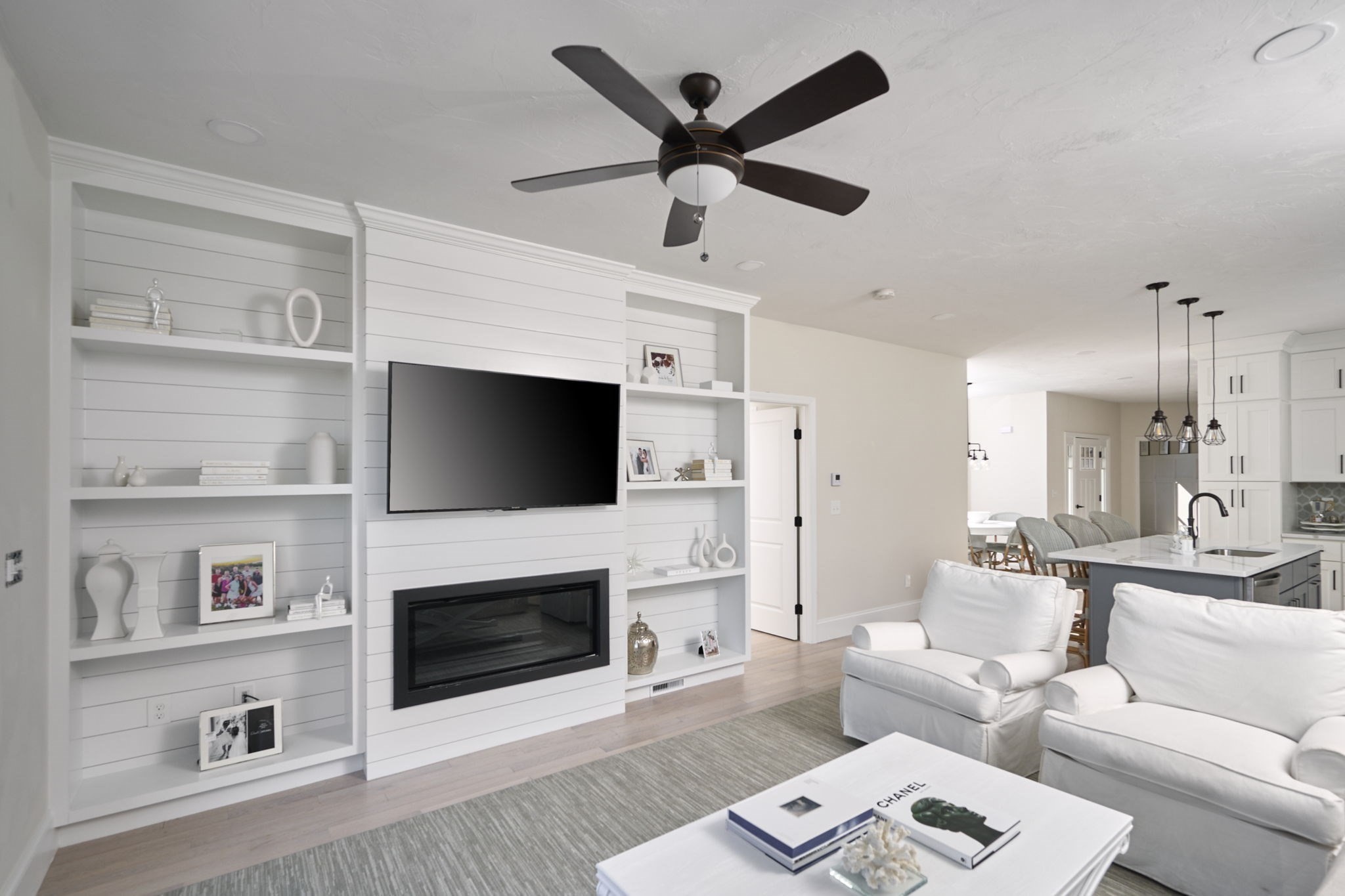 16 Metacomet Rd Unit 16, West Bridgewater, MA 02379 - Image 2