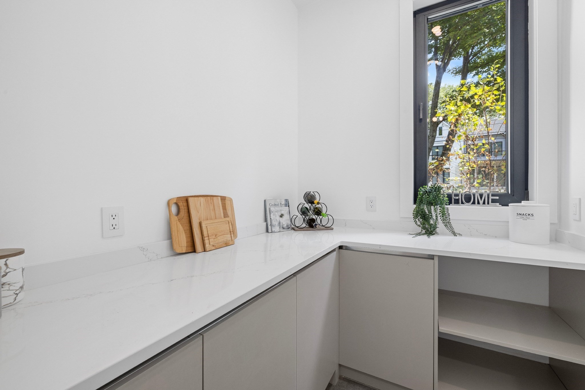 8 Blueberry Lane, Lexington, MA 02420 - Image 7