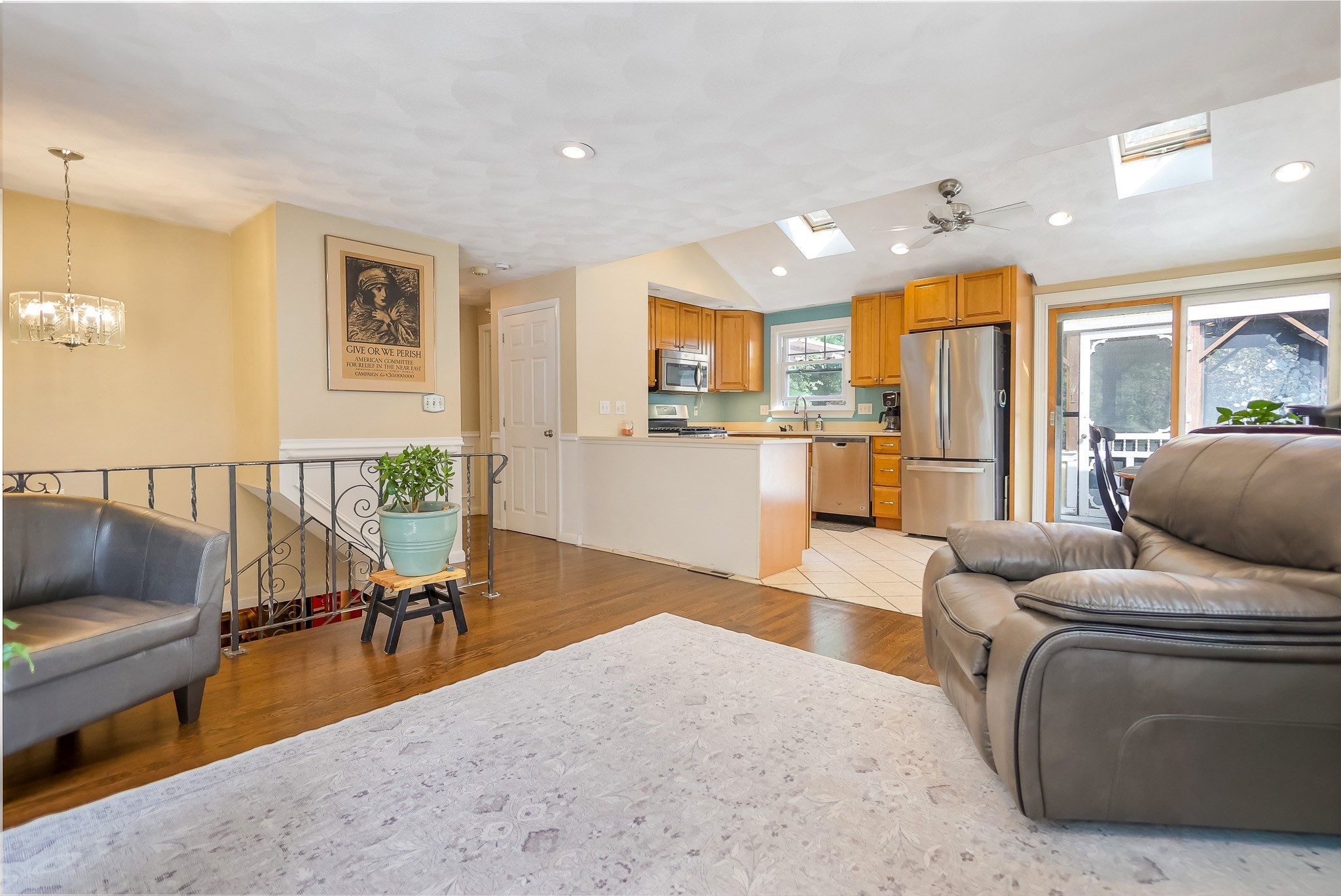 31 Harjean Rd, Billerica, MA 01821