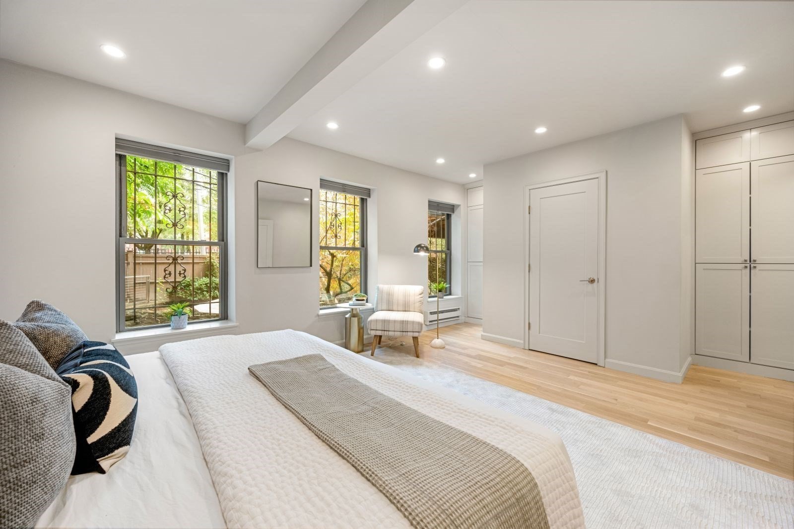 12 Concord Sq. Unit 1, South End, Boston, MA 02118 - Image 20