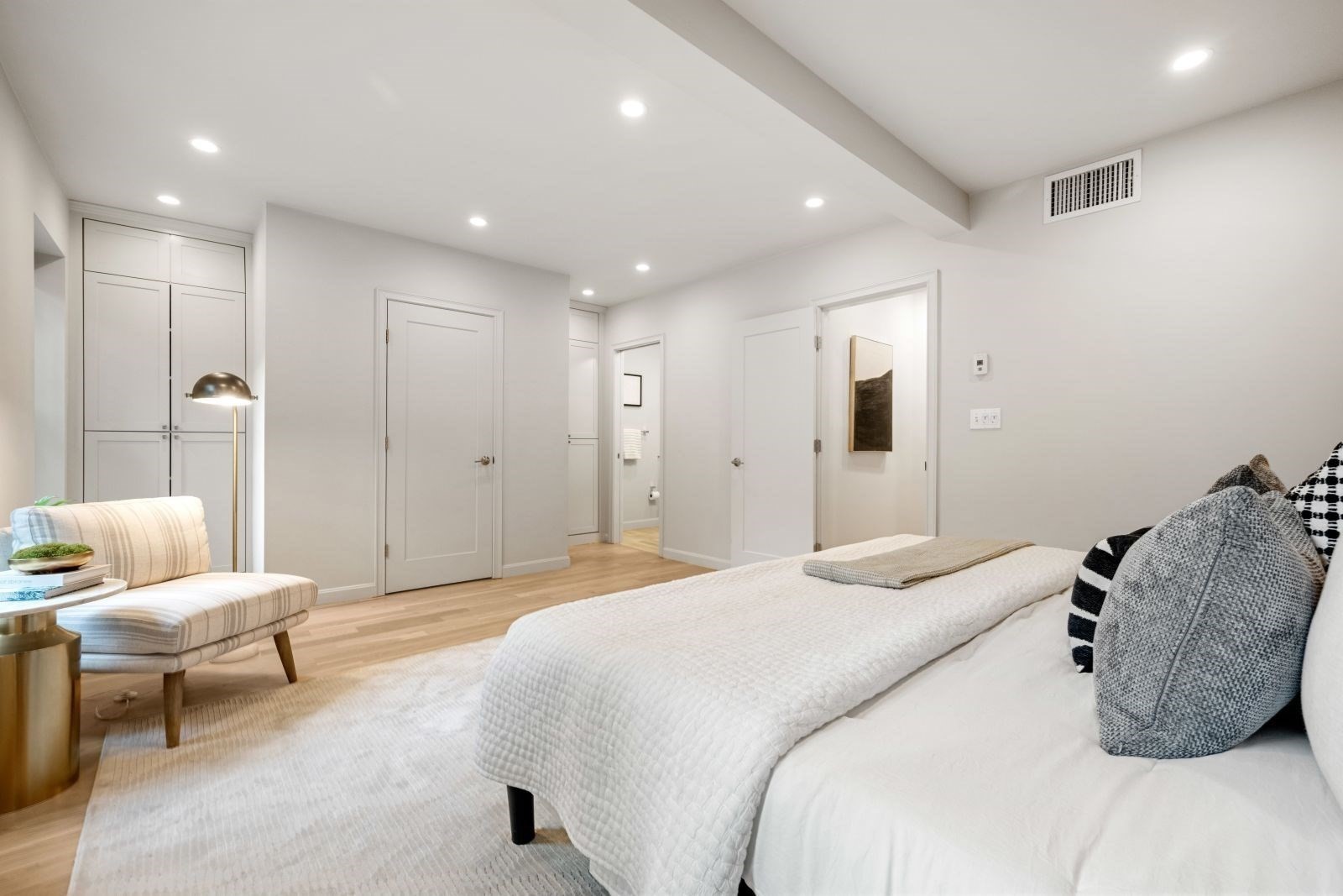 12 Concord Sq. Unit 1, South End, Boston, MA 02118 - Image 22