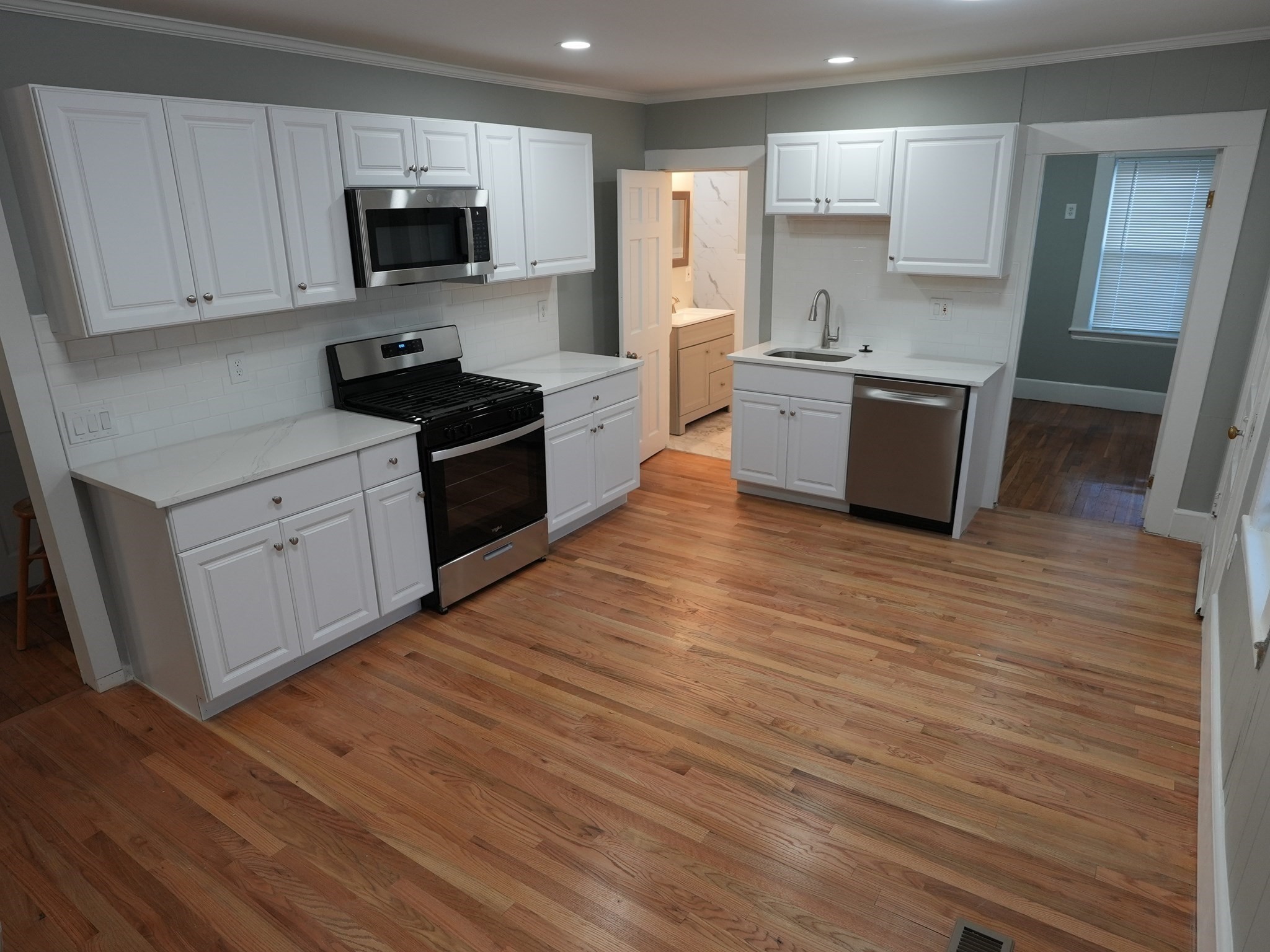 28 Blake St, Revere, MA 02151 - Image 5