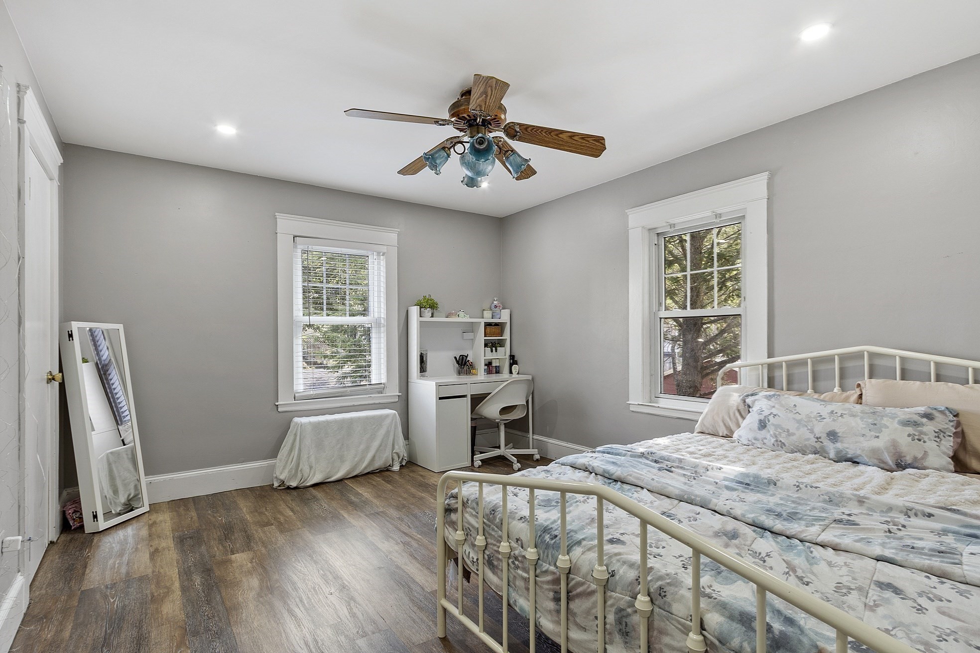 21 Vernon Street, Lowell, MA 01850 - Image 24