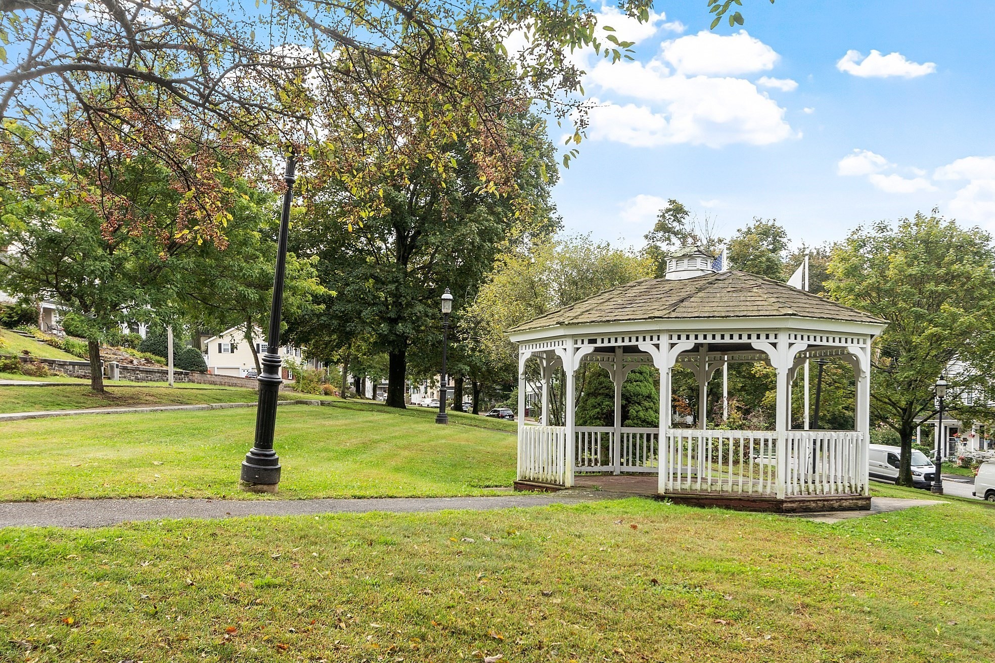 21 Vernon Street, Lowell, MA 01850 - Image 37