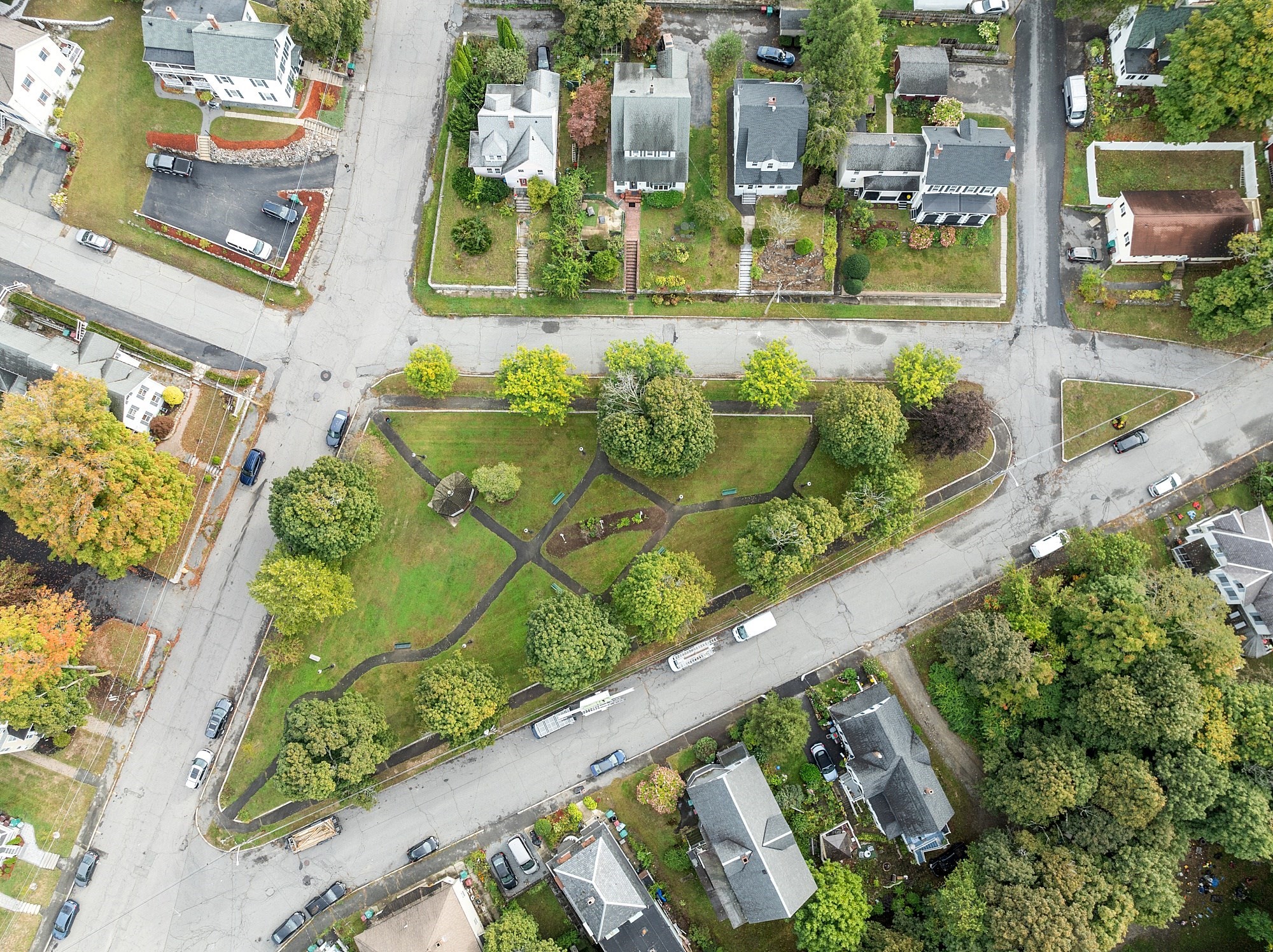 21 Vernon Street, Lowell, MA 01850 - Image 41