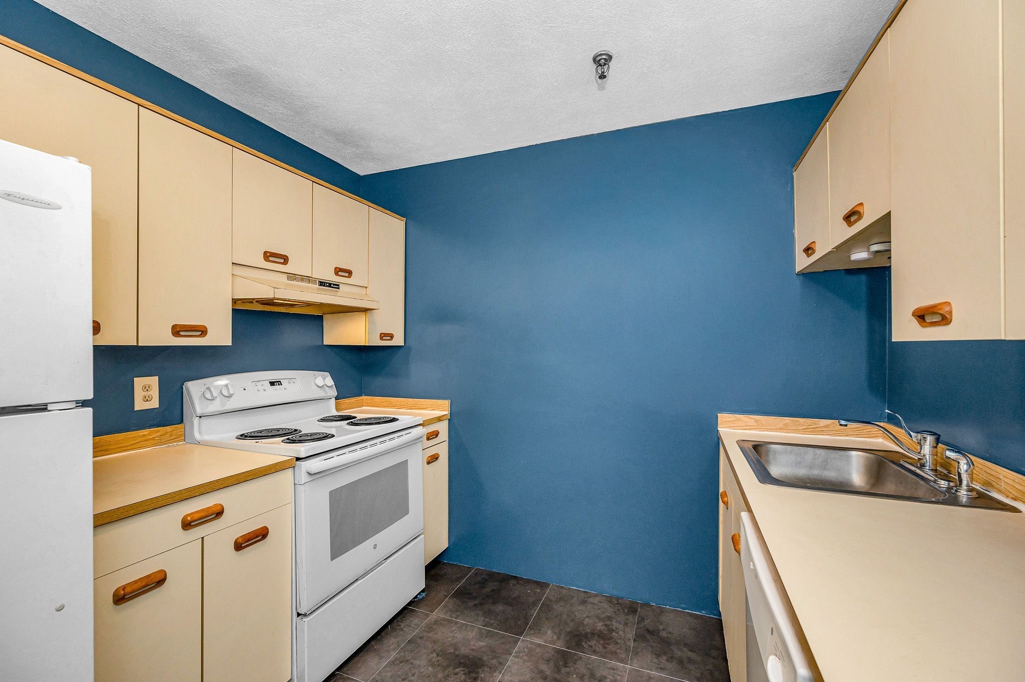 200 Market St Unit A21, Lowell, MA 01852 - Image 6