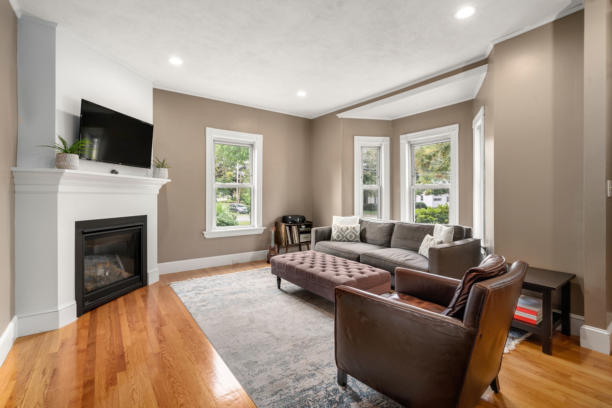 639 Pleasant St Unit 639, Milton, MA 02186 - Image 2