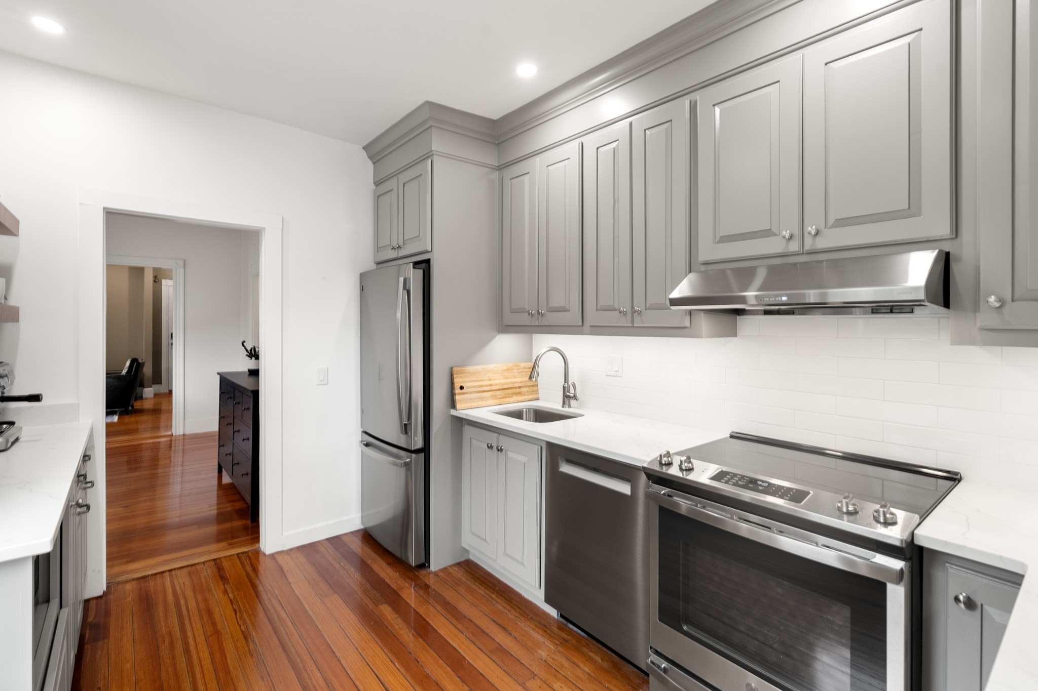 639 Pleasant St Unit 639, Milton, MA 02186 - Image 9