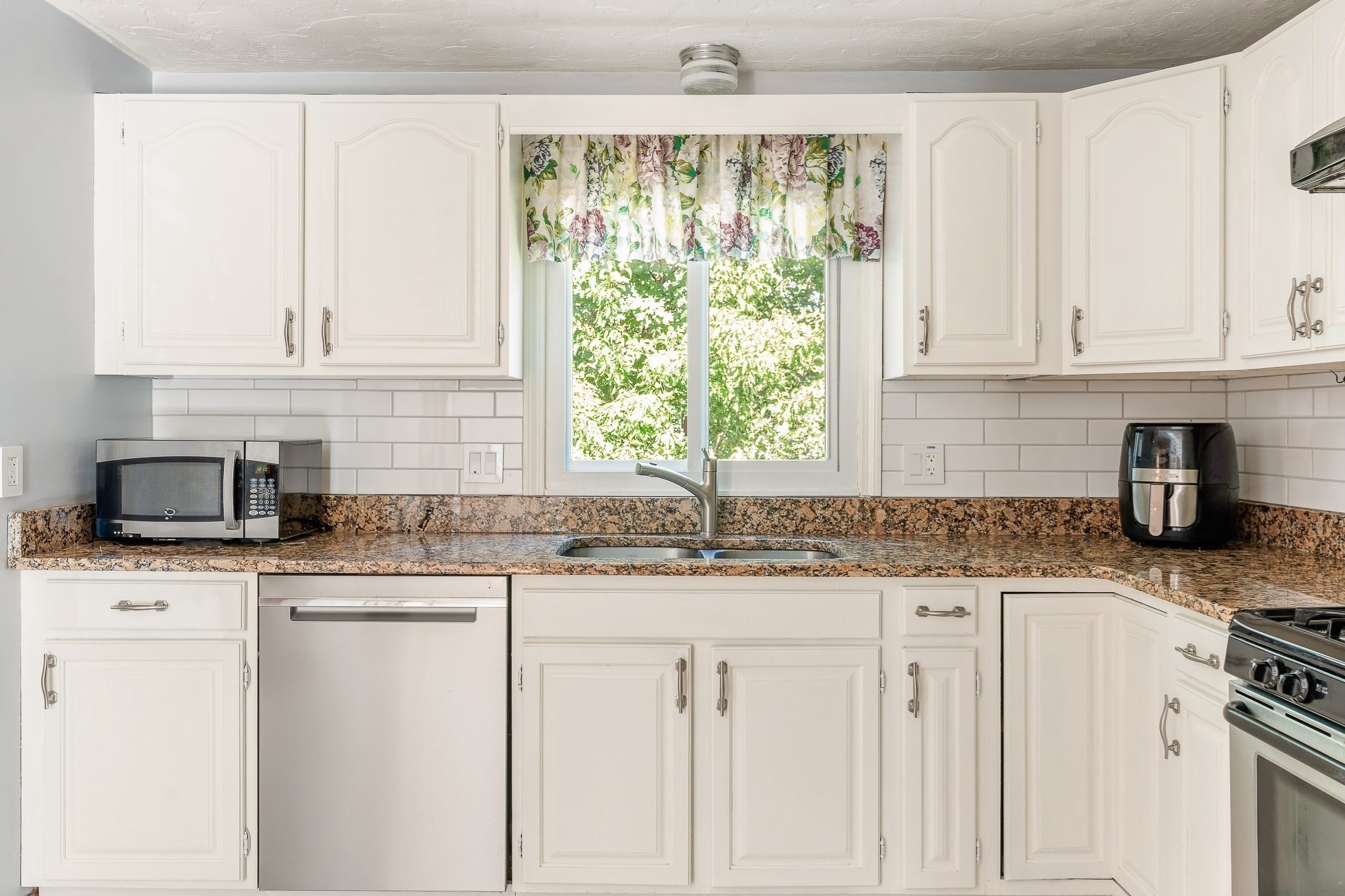 12 Loyola Cir., West Roxbury, Boston, MA 02132 - Image 6