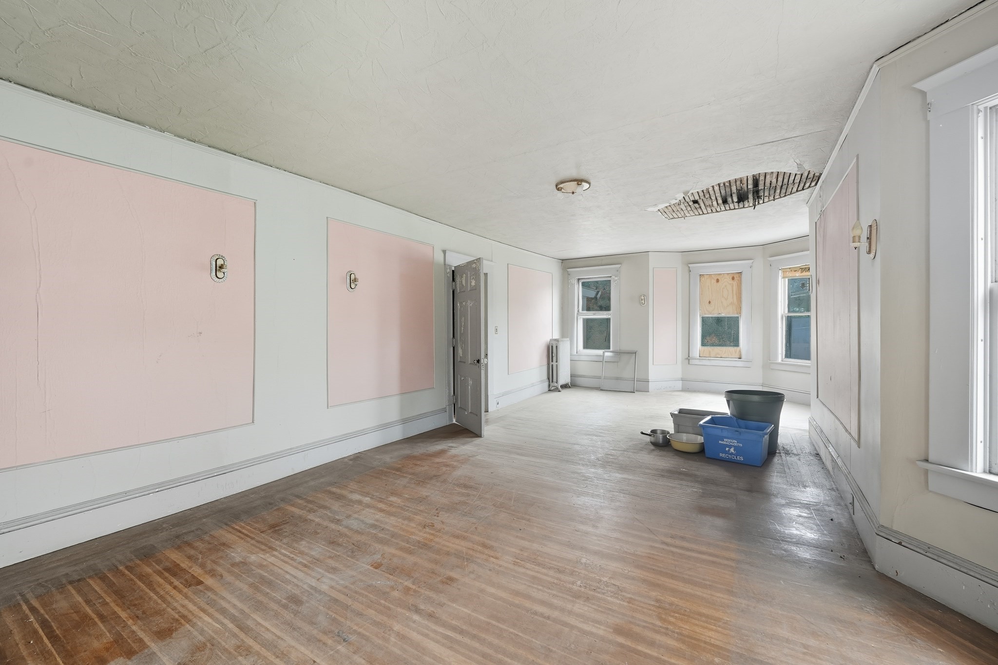 129 Morgan St, Holyoke, MA 01040 - Image 15