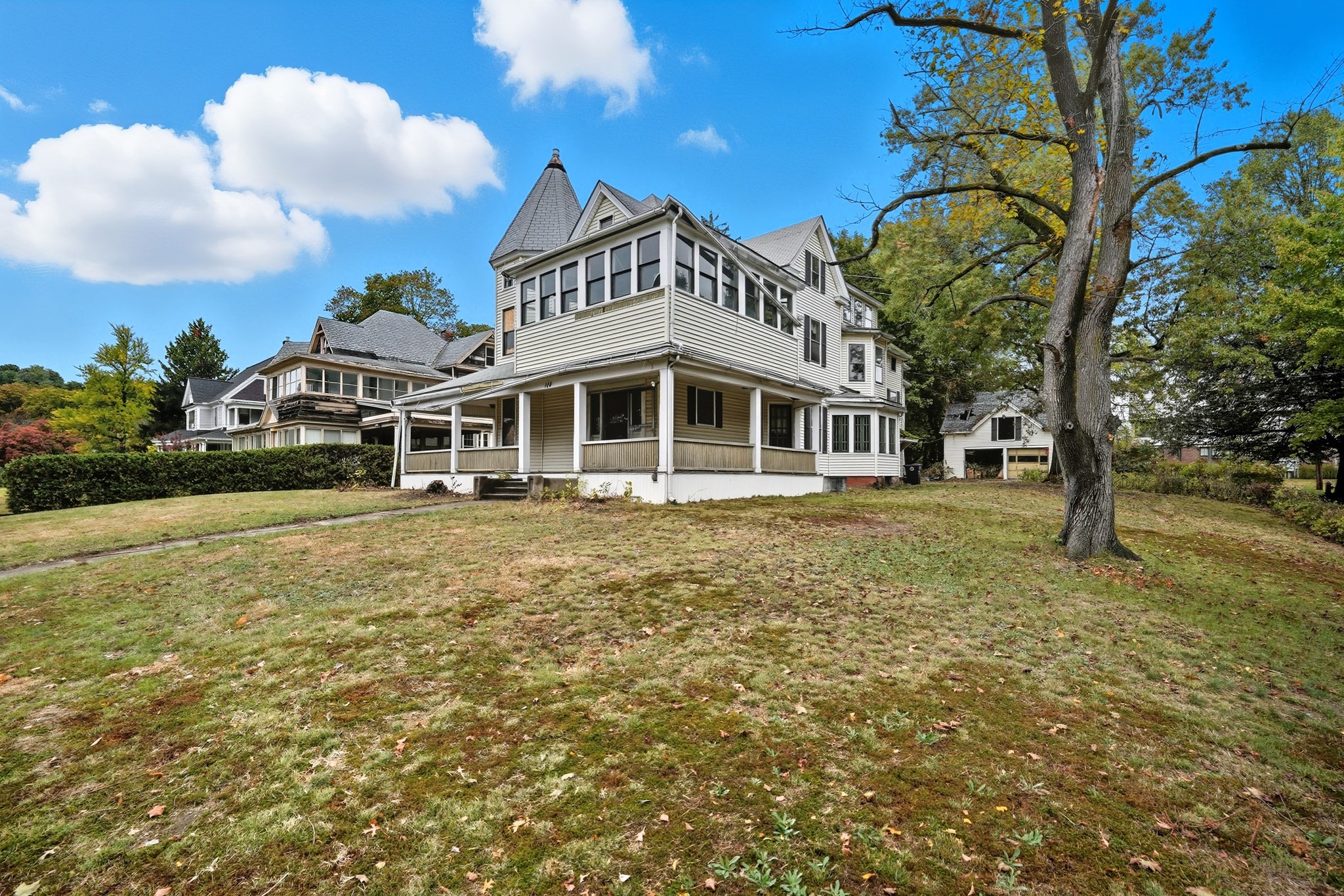 129 Morgan St, Holyoke, MA 01040 - Image 3