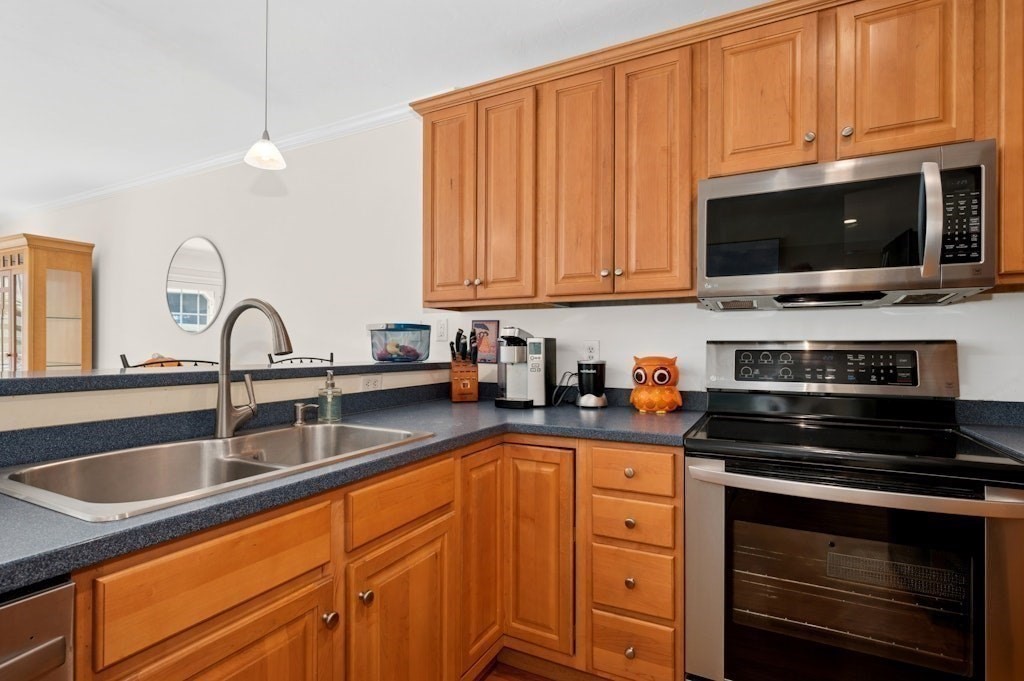 14 Northgate Ct Unit 14, Grafton, MA 01536 - Image 4