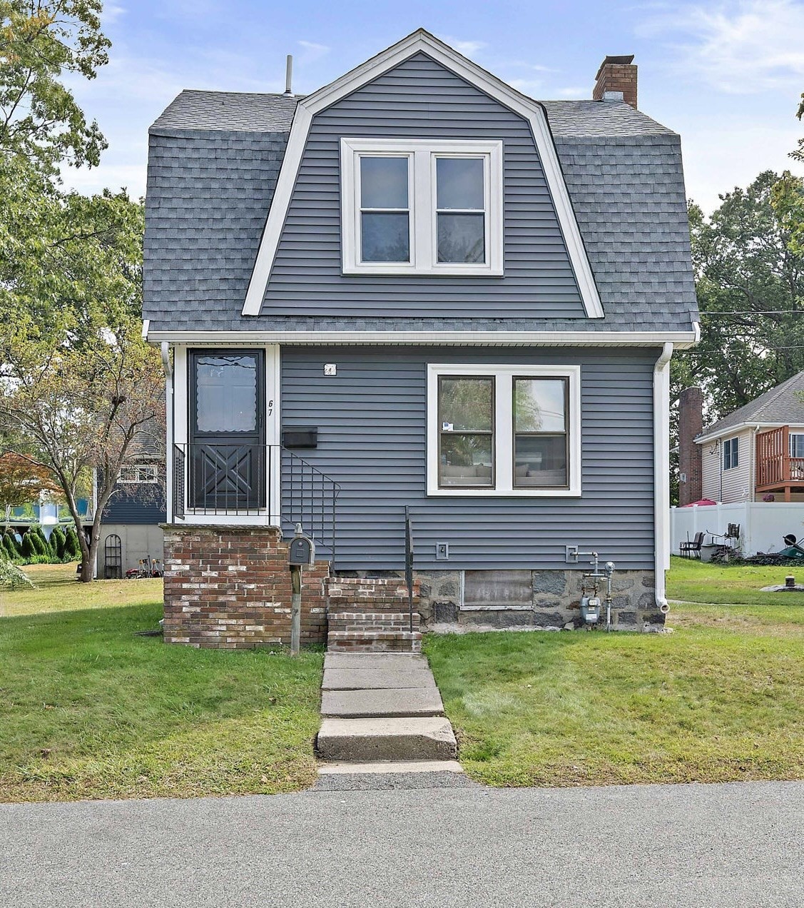 67 Somerville Ave, Braintree, MA 02184