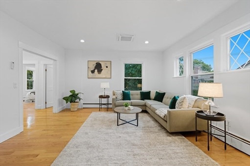 2 Bartlett Avenue, Apt 1