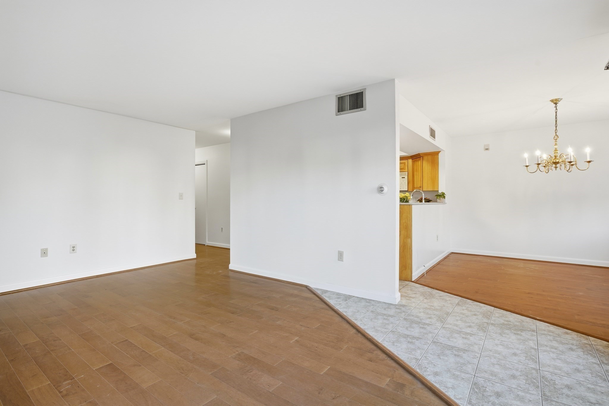 37 Hastings Street Unit 103, West Roxbury, Boston, MA 02132 - Image 12