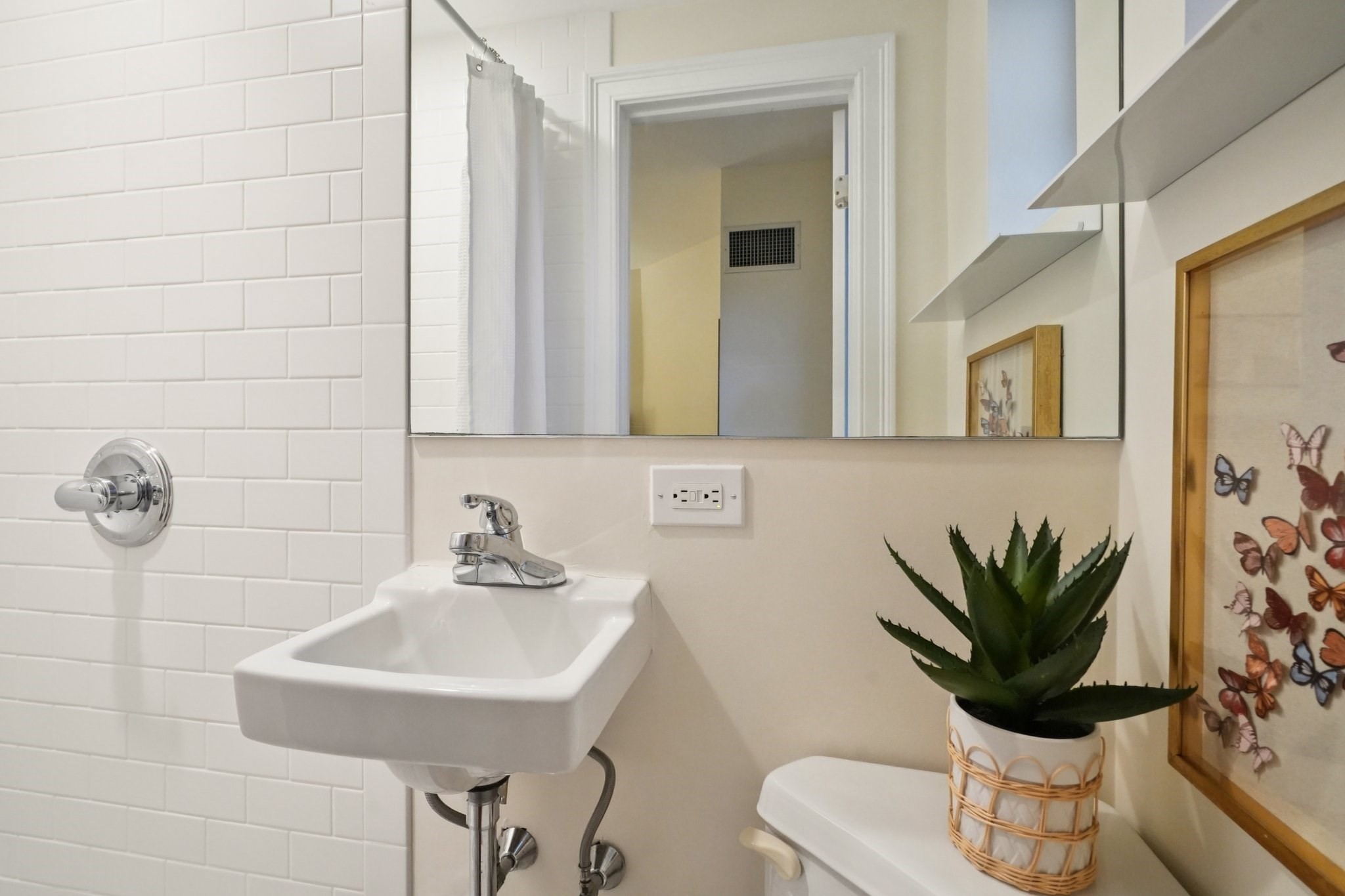 20 Chapel Street Unit B811, Brookline, MA 02446 - Image 19