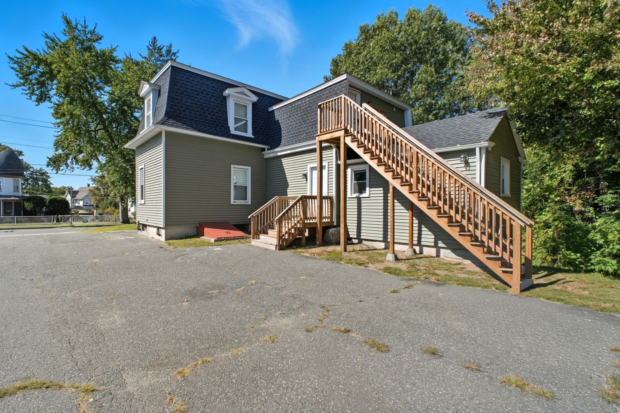 221 East St, Chicopee, MA 01020 - Image 29