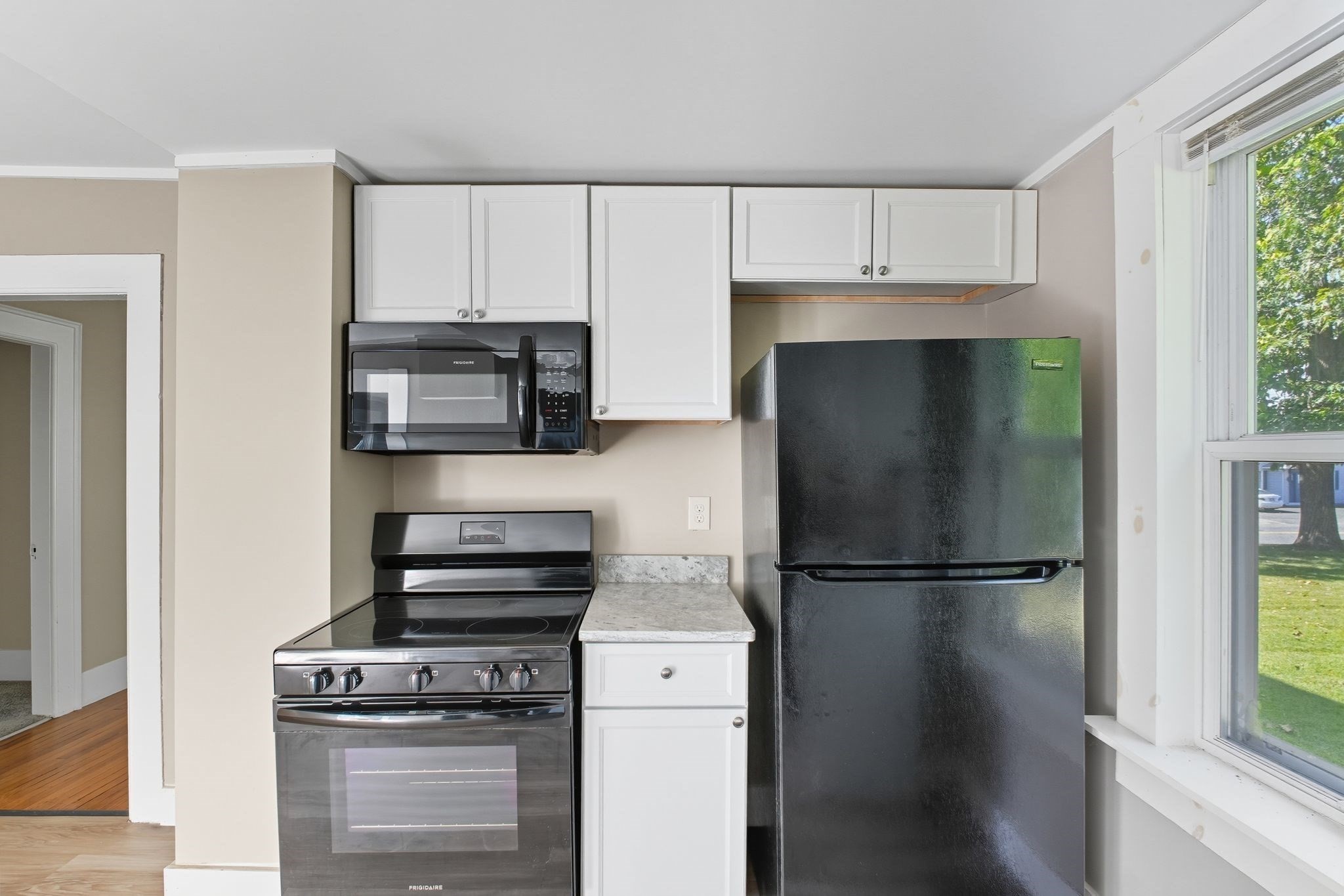 221 East St, Chicopee, MA 01020 - Image 7