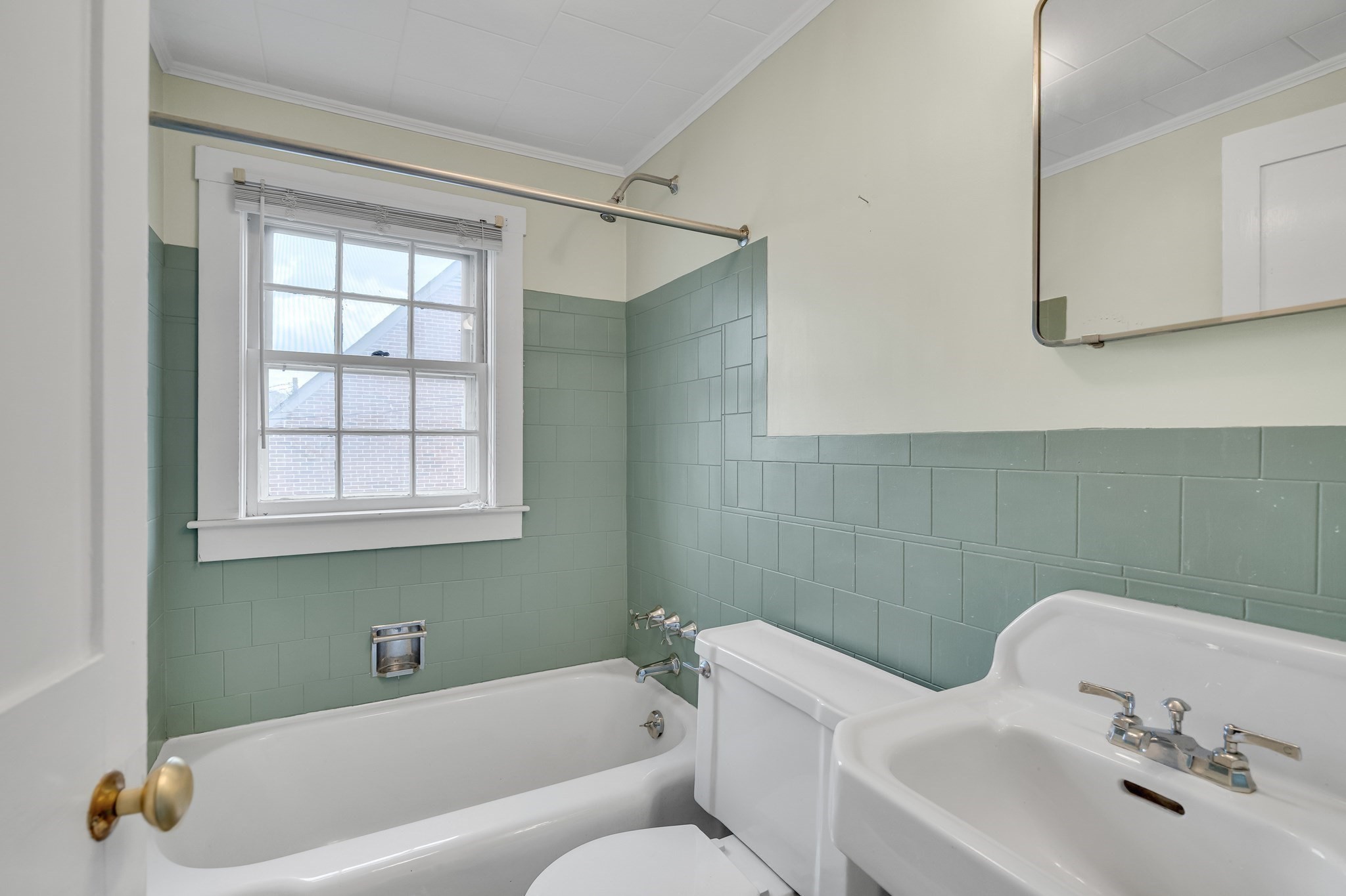 14 Muzzey St Unit 14 Upstair, Lexington, MA 02421 - Image 18