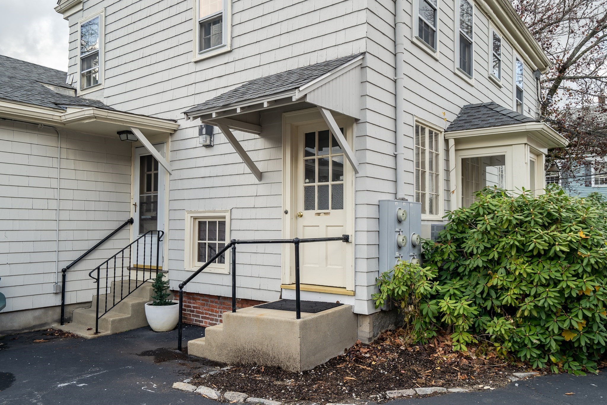 14 Muzzey St Unit 14 Upstair, Lexington, MA 02421 - Image 5