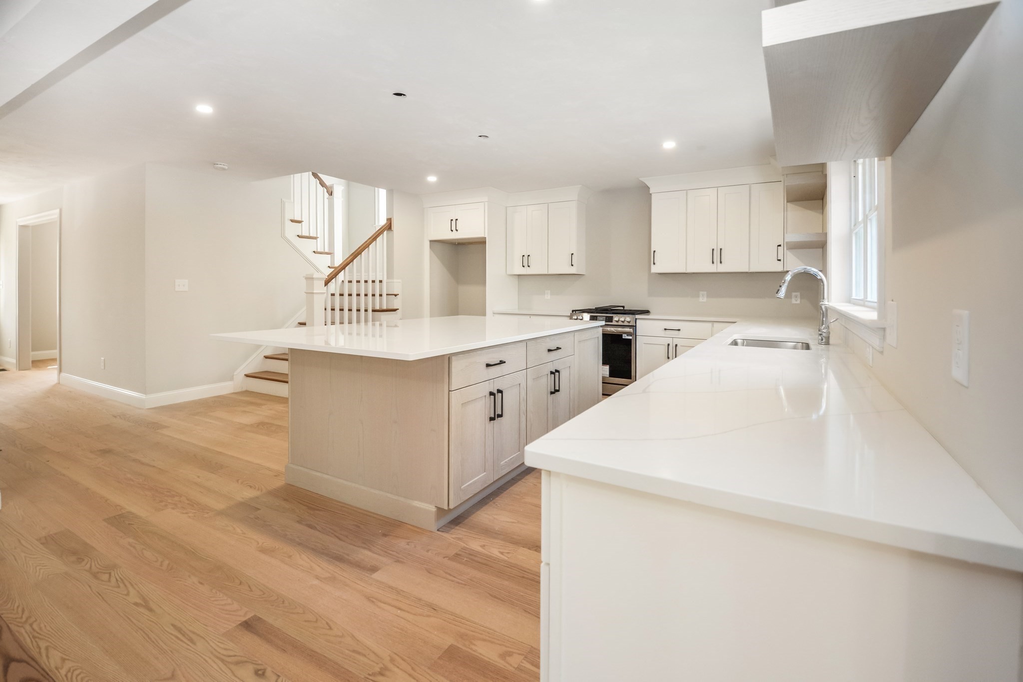 54 Grange Park, Bridgewater, MA 02324 - Image 6