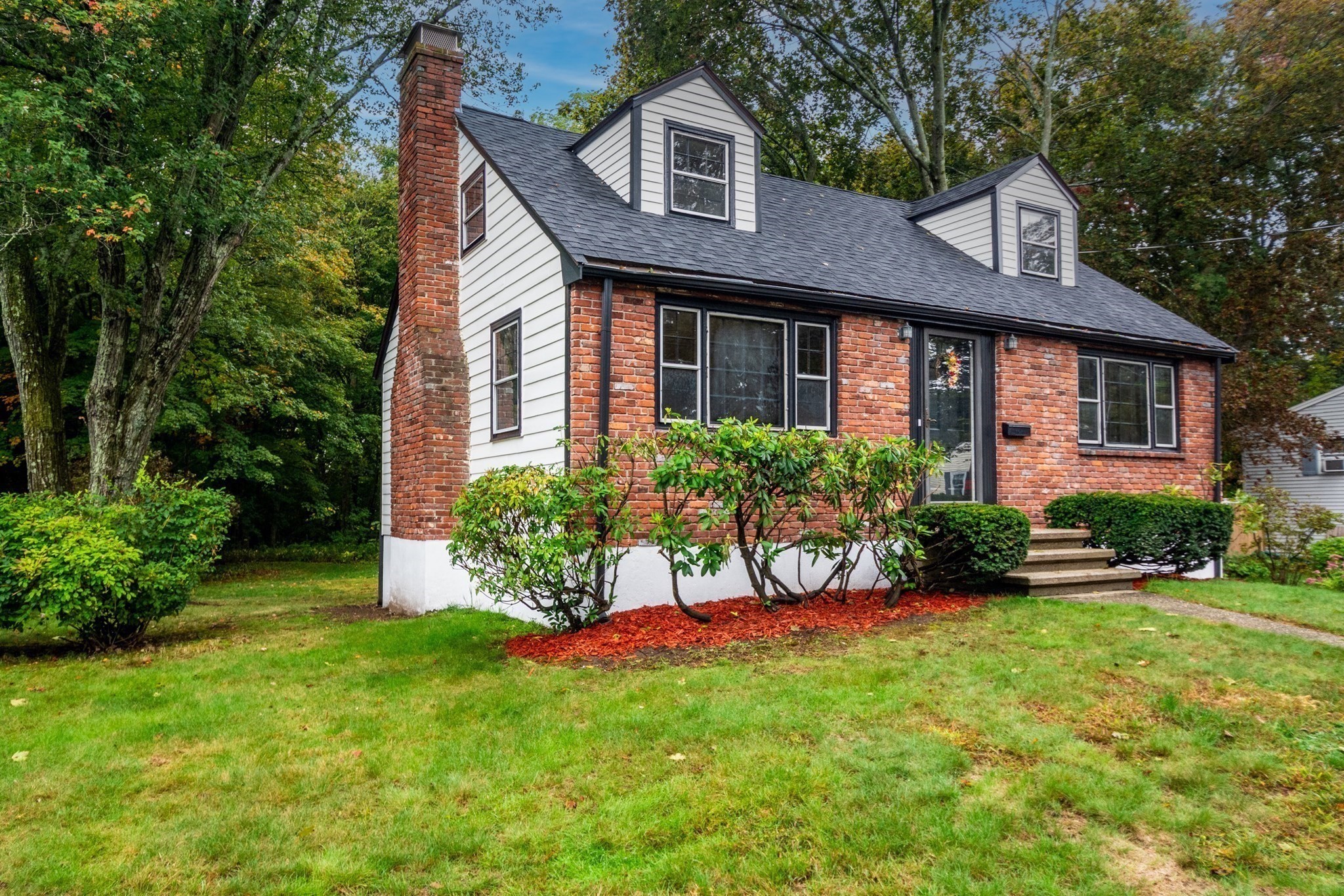 223 Washington St, Reading, MA 01867